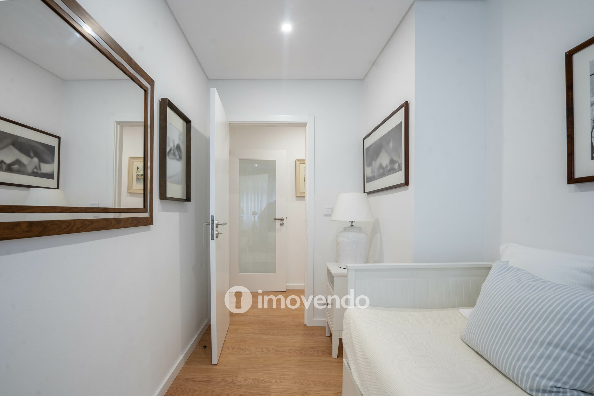 Apartamento T2+1 renovado, com terraço com 27m², em Amarante