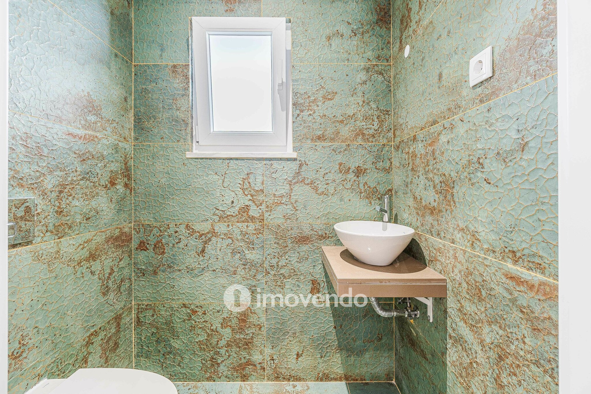 Apartamento T3 Duplex novo, com terraço e garagem, em Loures