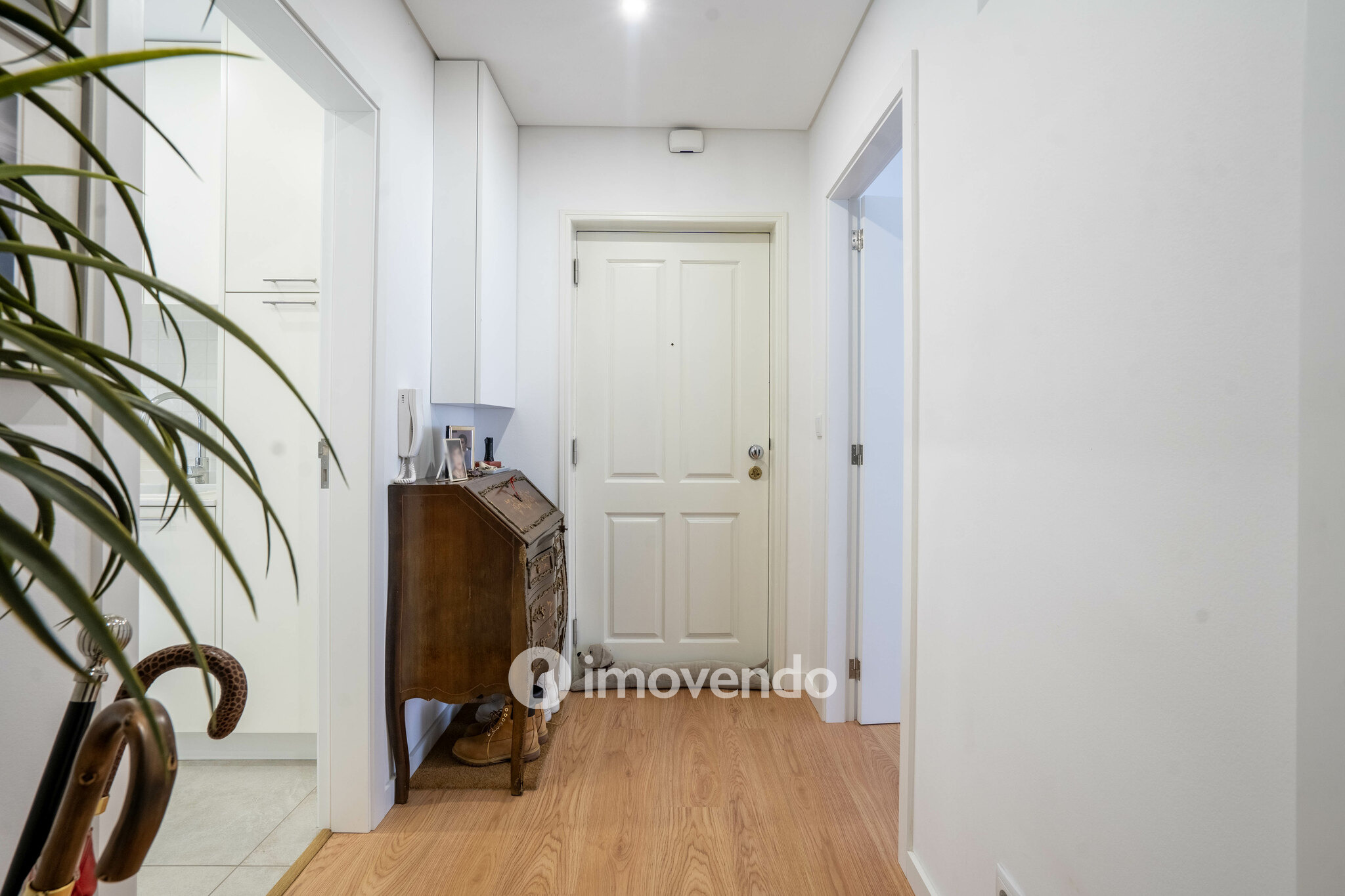 Apartamento T2+1 renovado, com terraço com 27m², em Amarante