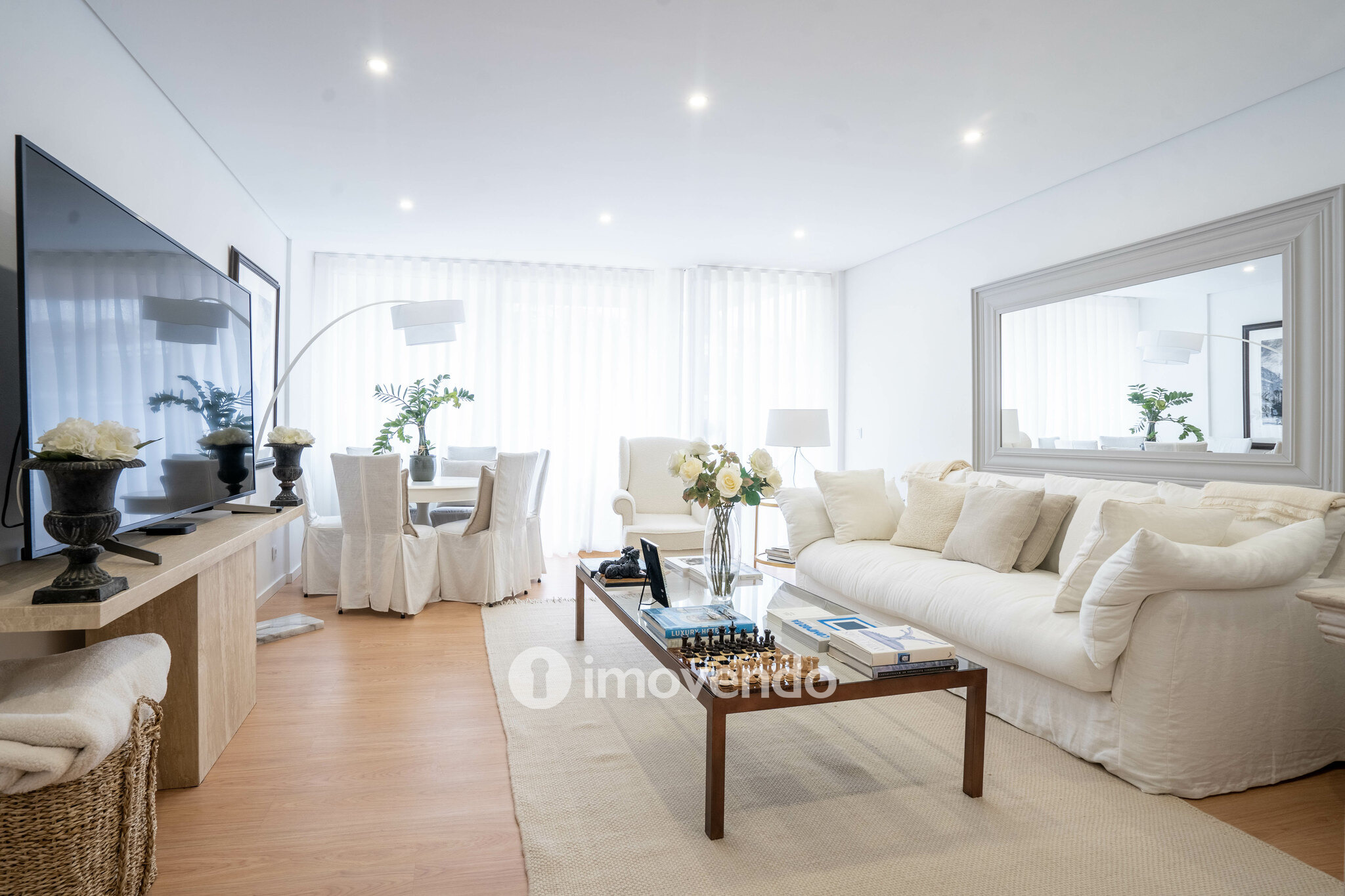 Apartamento T2+1 renovado, com terraço com 27m², em Amarante