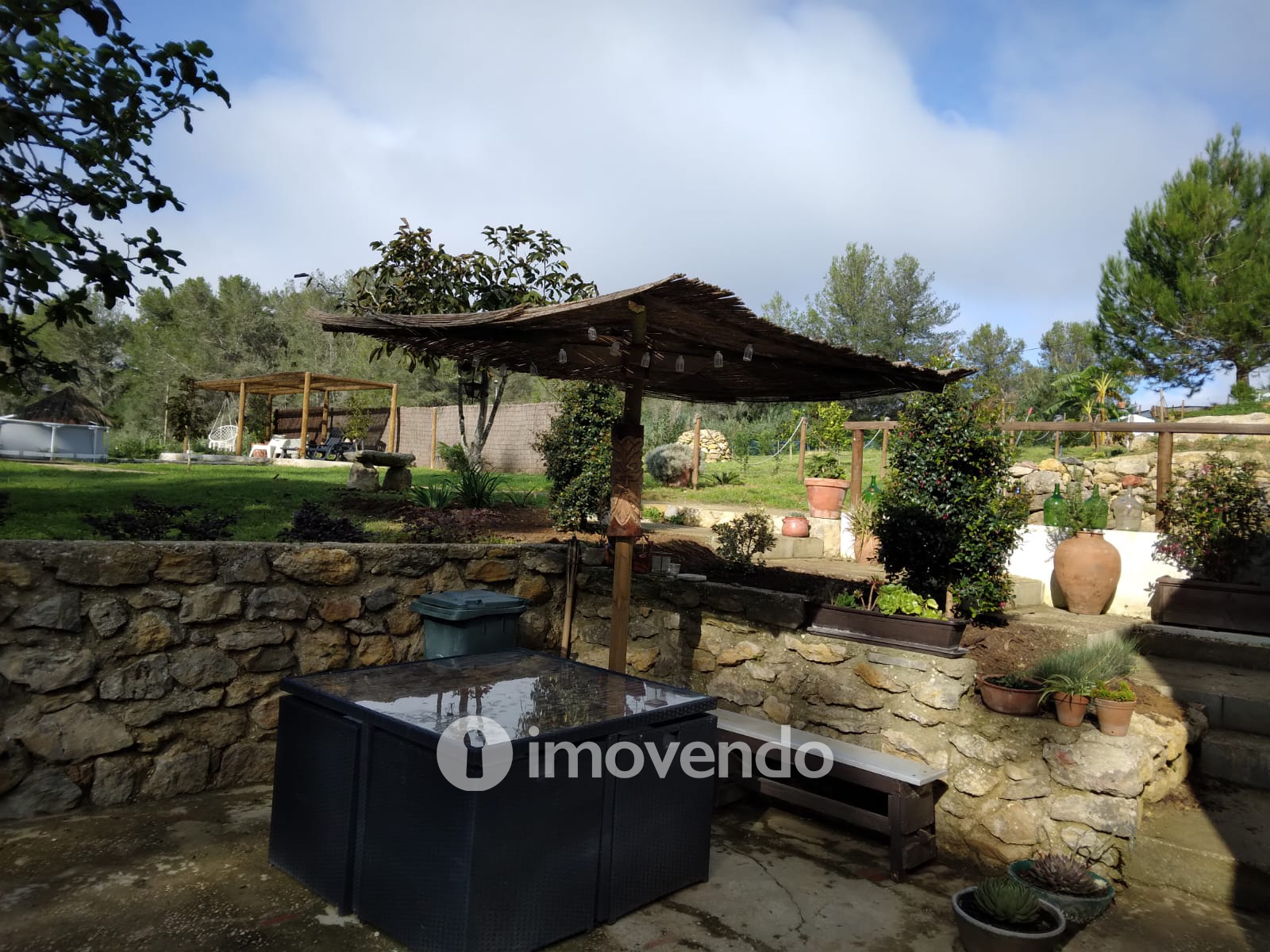 Moradia isolada T1+1, perto da serra, cidade e praia, em Sintra