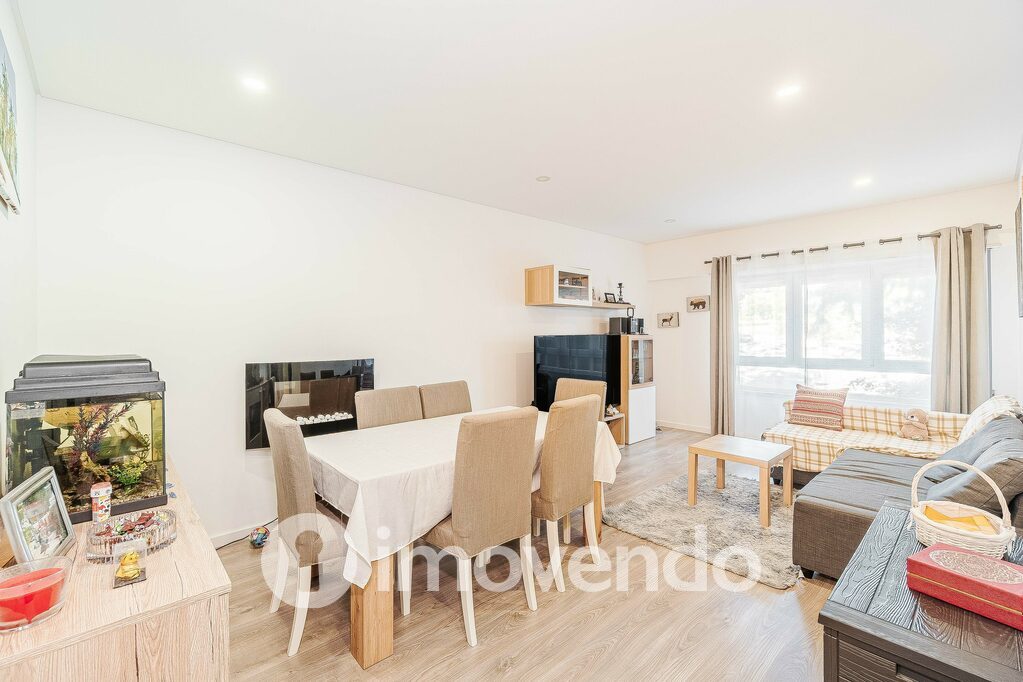 Apartamento T2 em Vila Franca de Xira, Lisboa com 77 m<sup>2</sup> por 285.000