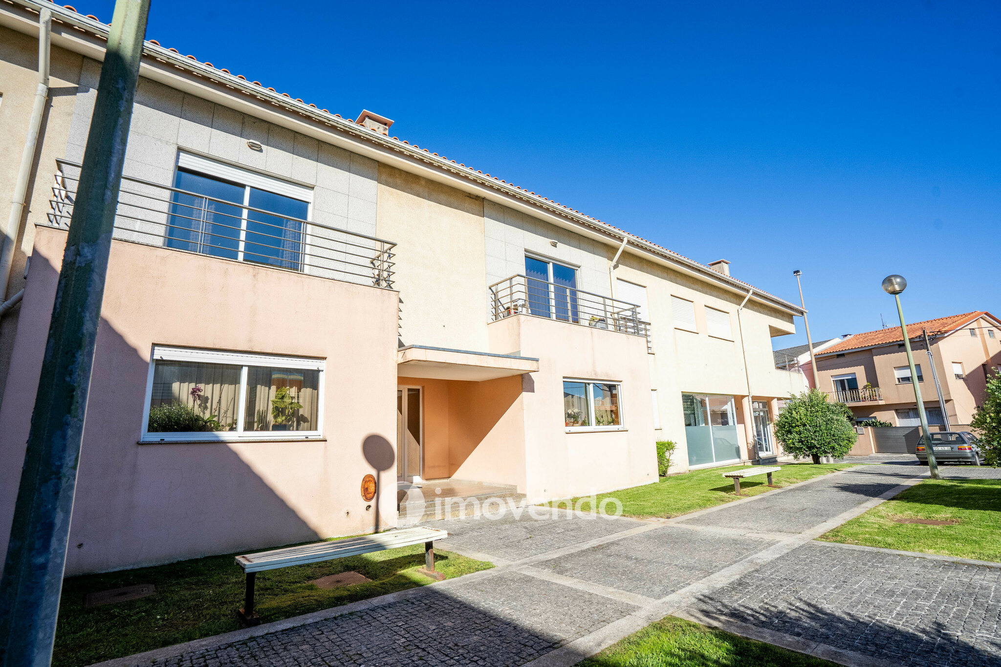 Apartamento T3 com garagem, próximo do mar, em Aguçadoura