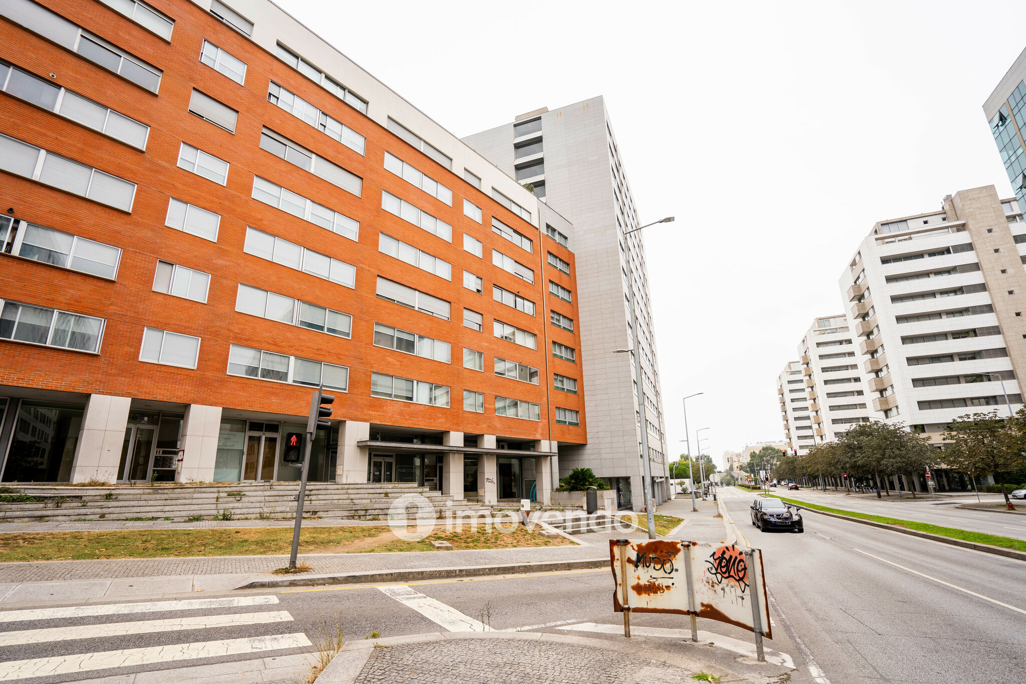 Apartamento T3 exclusivo, com estacionamento, em zona premium no Porto