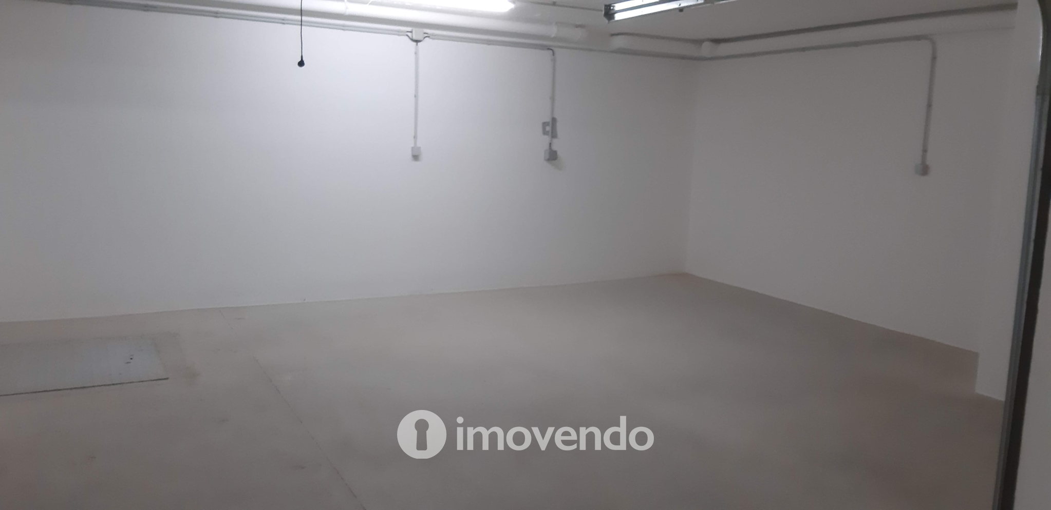 Apartamento T3 exclusivo, com garagem, em São Domingos de Rana