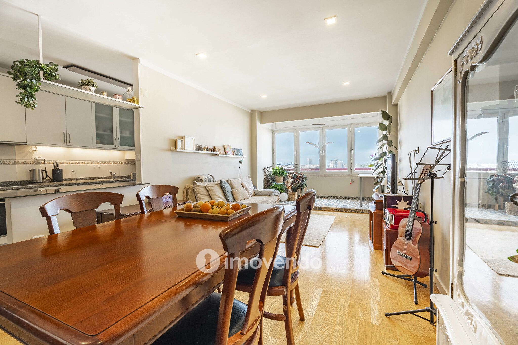 Apartamento T3, com lugar de estacionamento, em Matosinhos