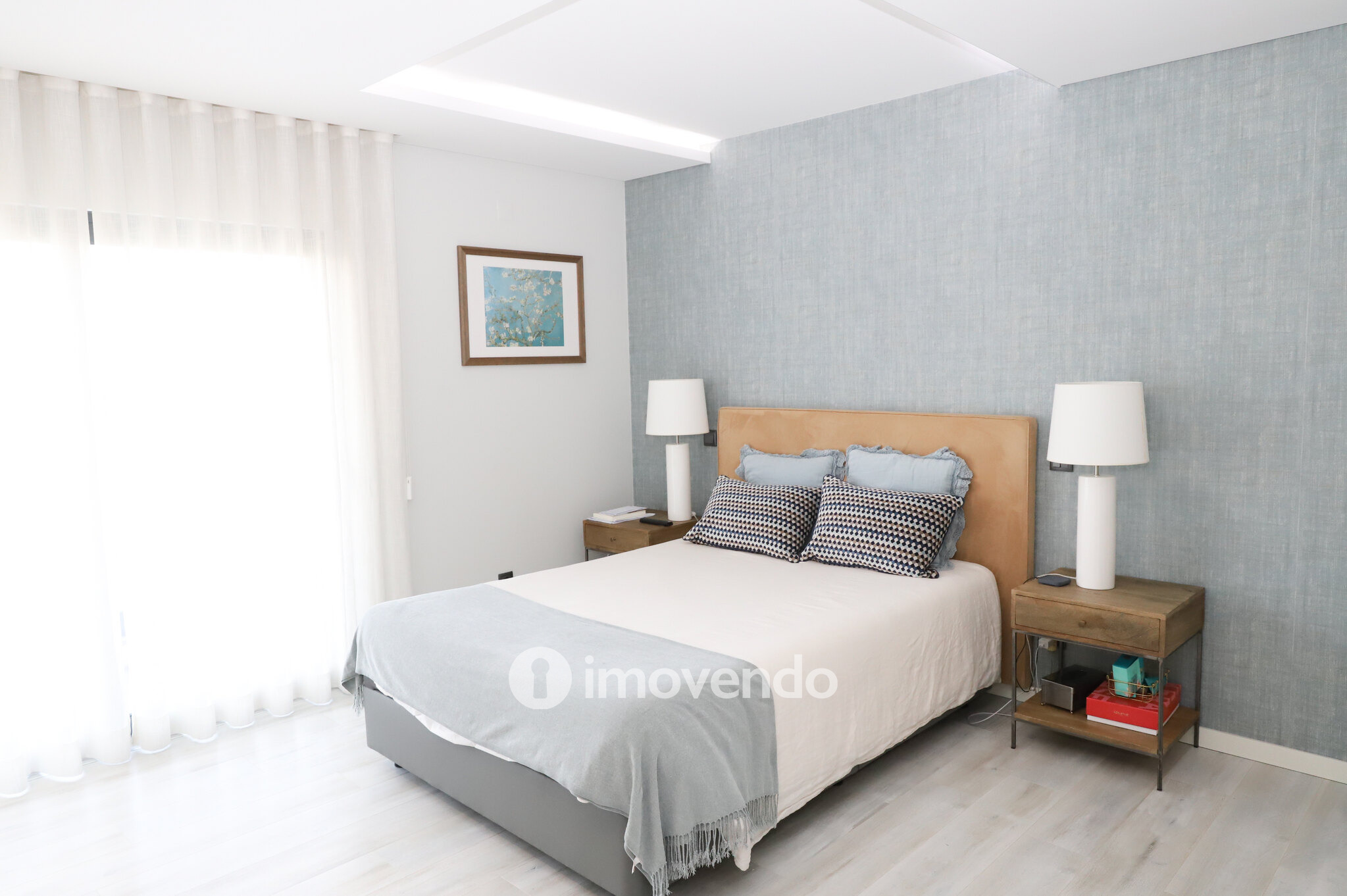 Apartamento T3 exclusivo, com garagem, em São Domingos de Rana