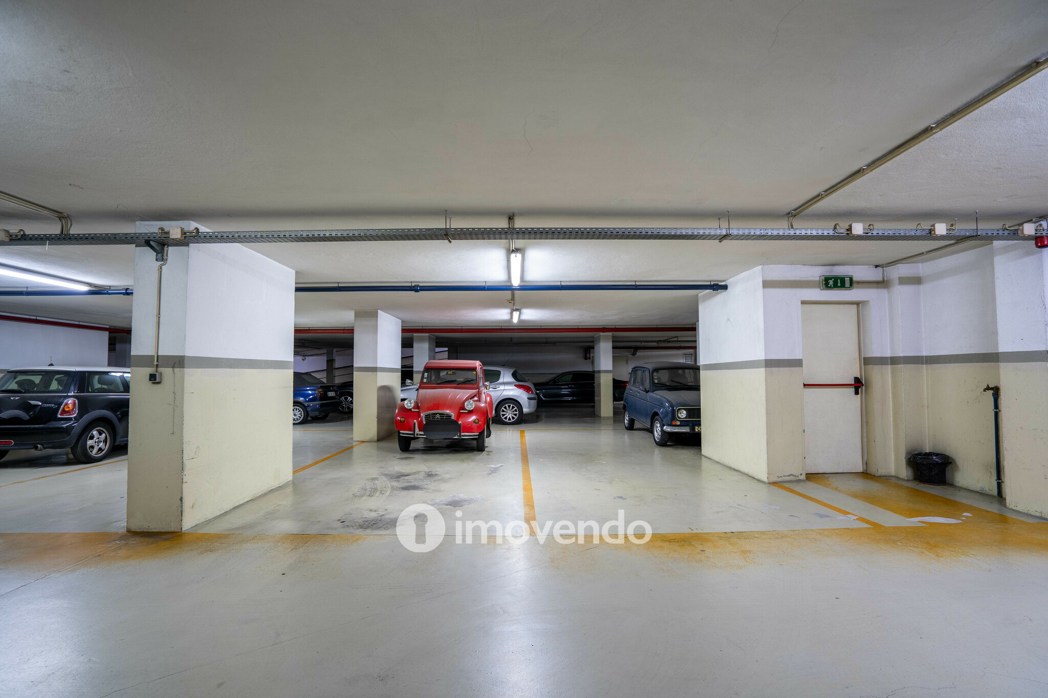 Apartamento T3 exclusivo, com estacionamento, em zona premium no Porto