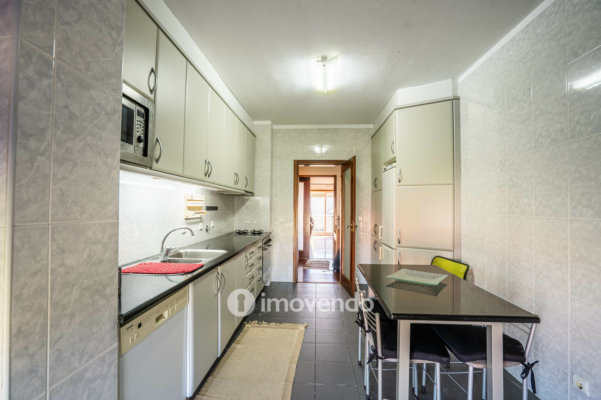 Apartamento T3 com garagem, próximo do mar, em Aguçadoura