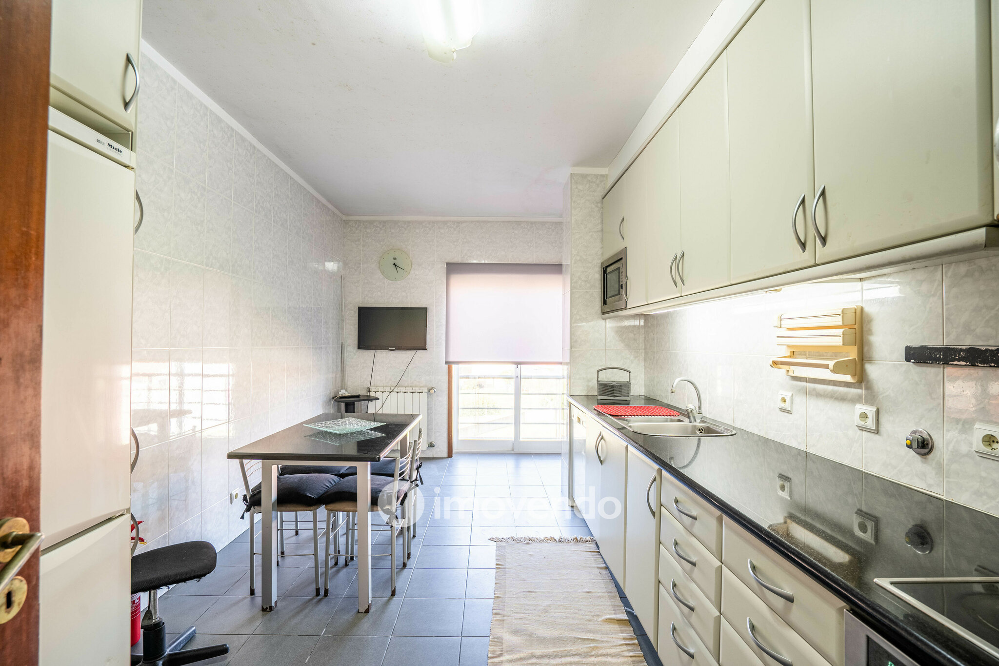 Apartamento T3 com garagem, próximo do mar, em Aguçadoura