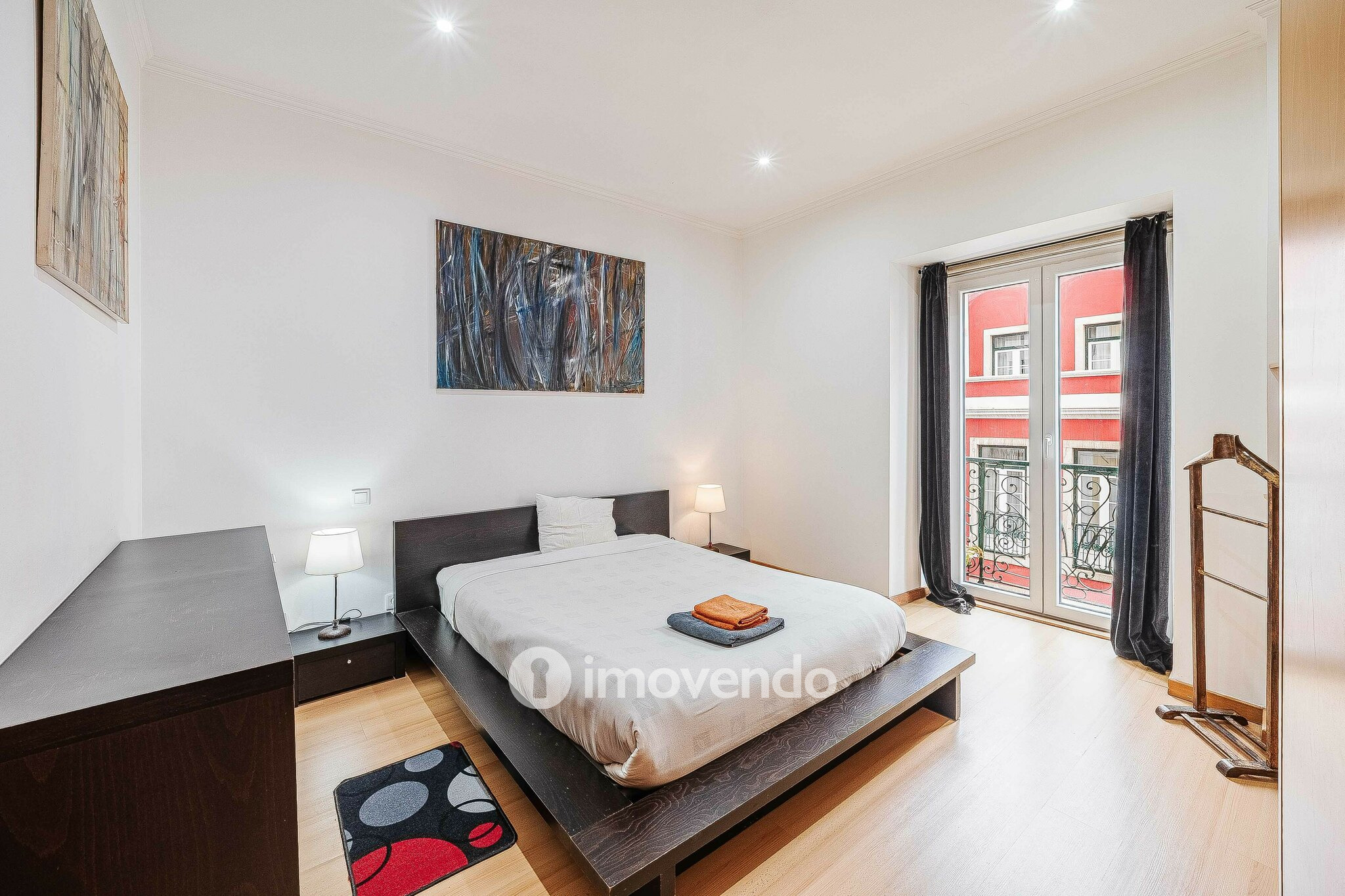 Apartamento T3 remodelado, mobilado e equipado, no centro de Lisboa