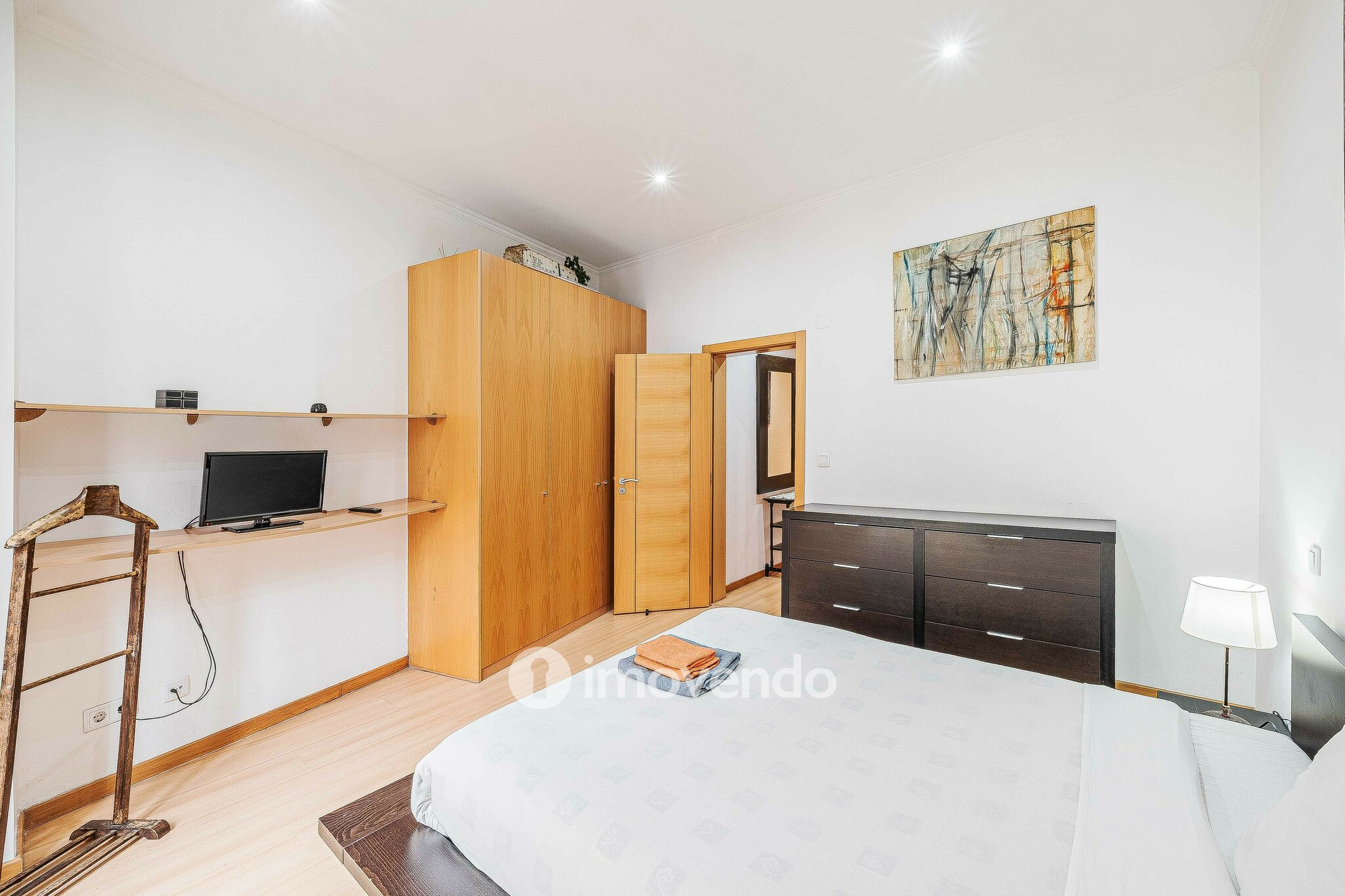 Apartamento T3 remodelado, mobilado e equipado, no centro de Lisboa
