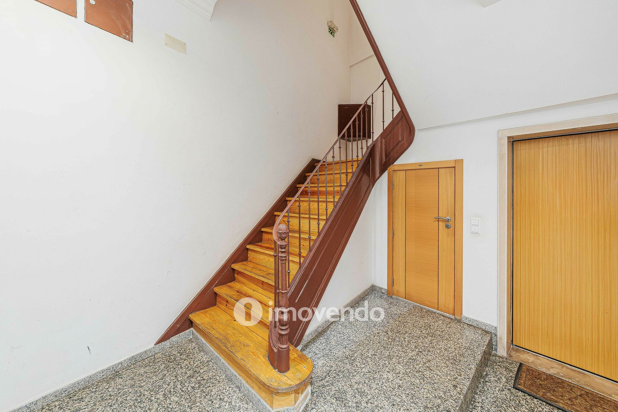 Apartamento T3 remodelado, mobilado e equipado, no centro de Lisboa