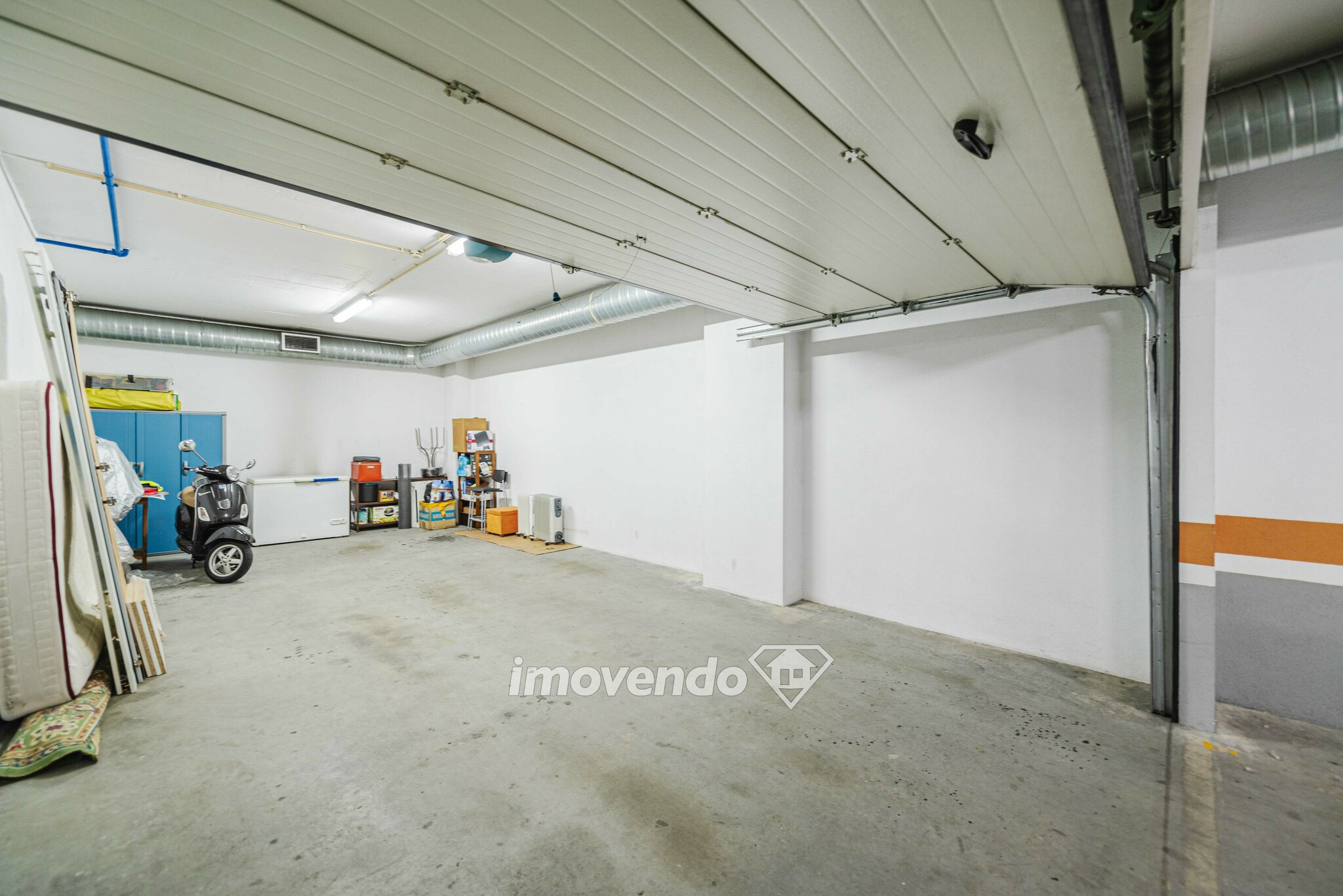 Apartamento T3 com garagem e cozinha equipada, nas Colinas do Cruzeiro