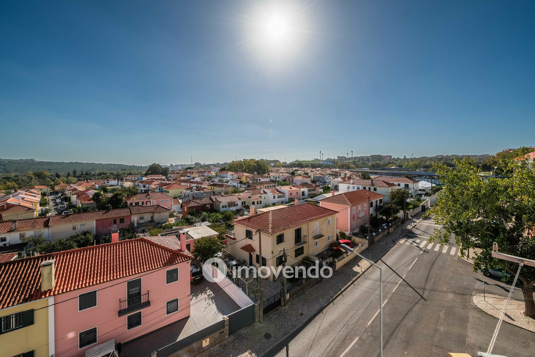 Apartamento T2, totalmente remodelado, em Queluz