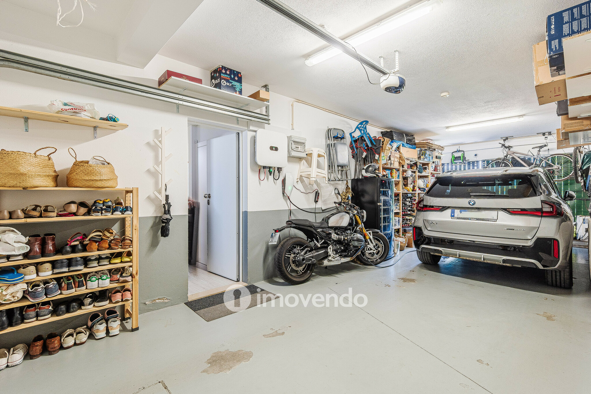 Moradia T3 moderna, com piscina e garagem, em Santo Antão do Tojal