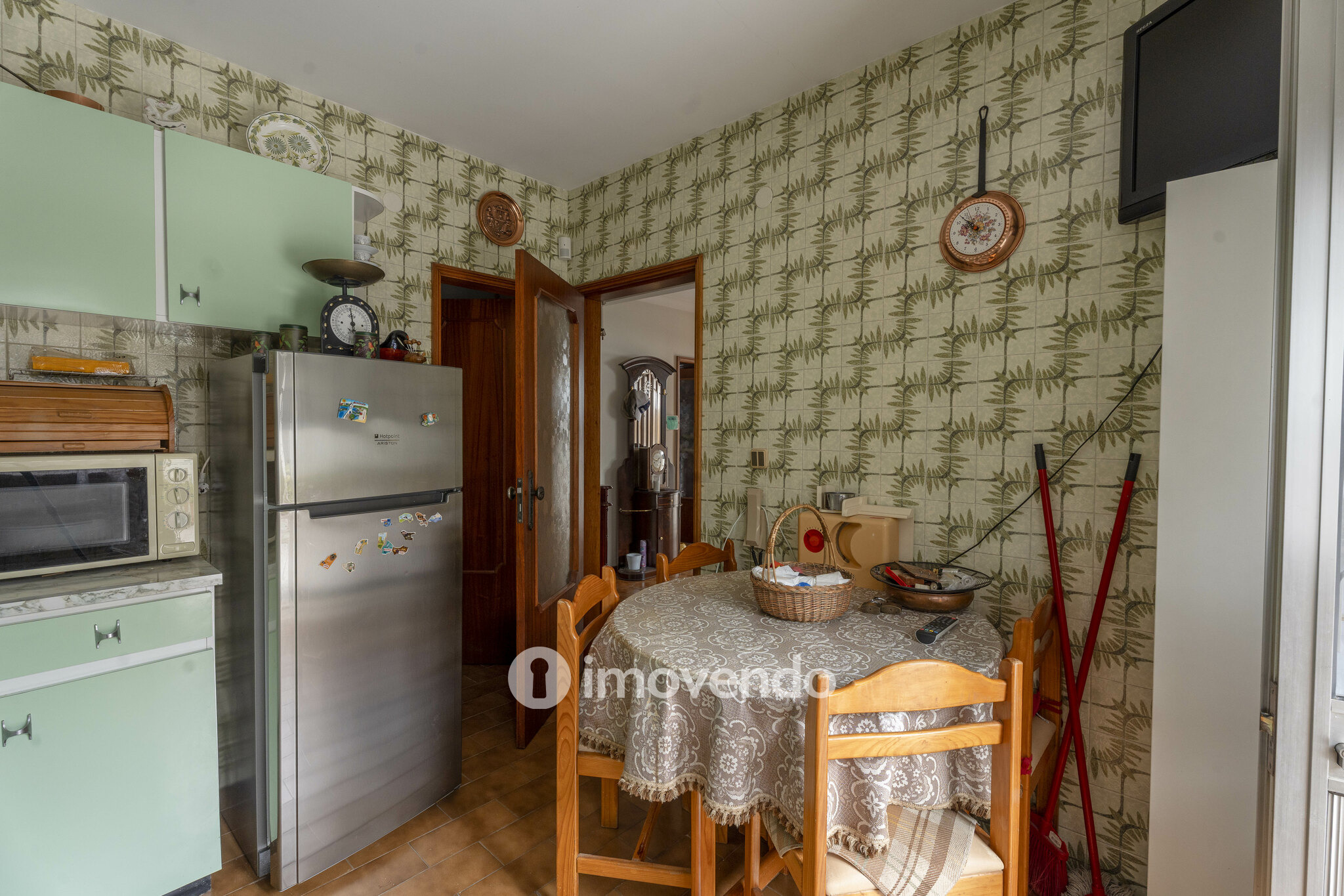 Moradia T4 com garagem, em Vila Nova da Telha, na Maia