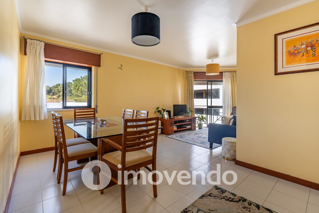 Apartamento T2 em Setúbal, Setúbal com 82 m<sup>2</sup> por 250.750