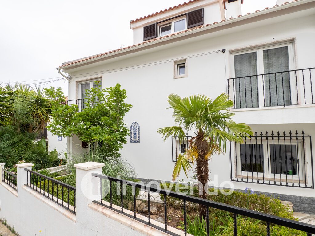 Moradia T6 em Sintra, Rinchoa com 212 m<sup>2</sup> por 795.000