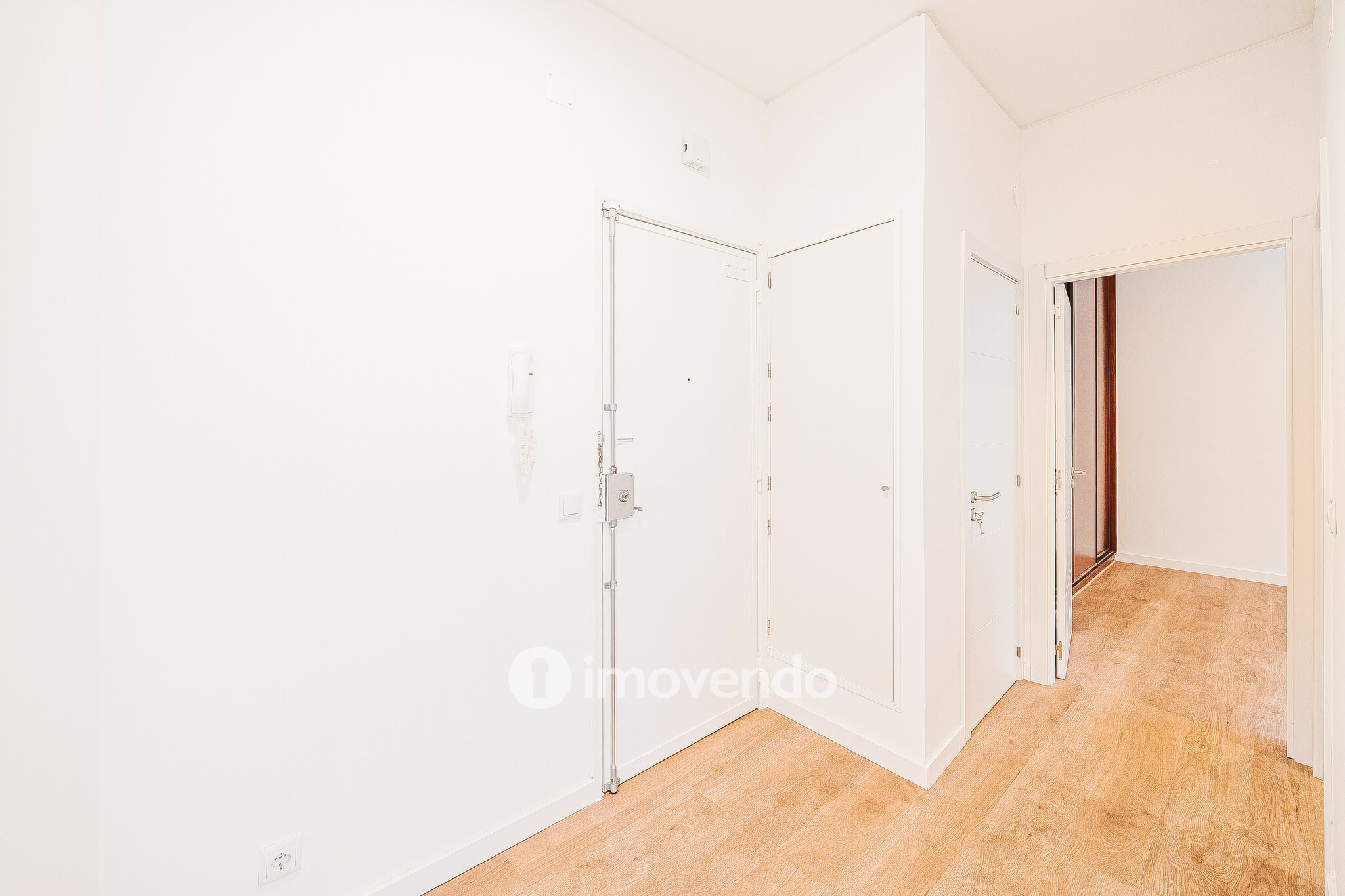 Apartamento T1 totalmente remodelado em 2025, no Lumiar