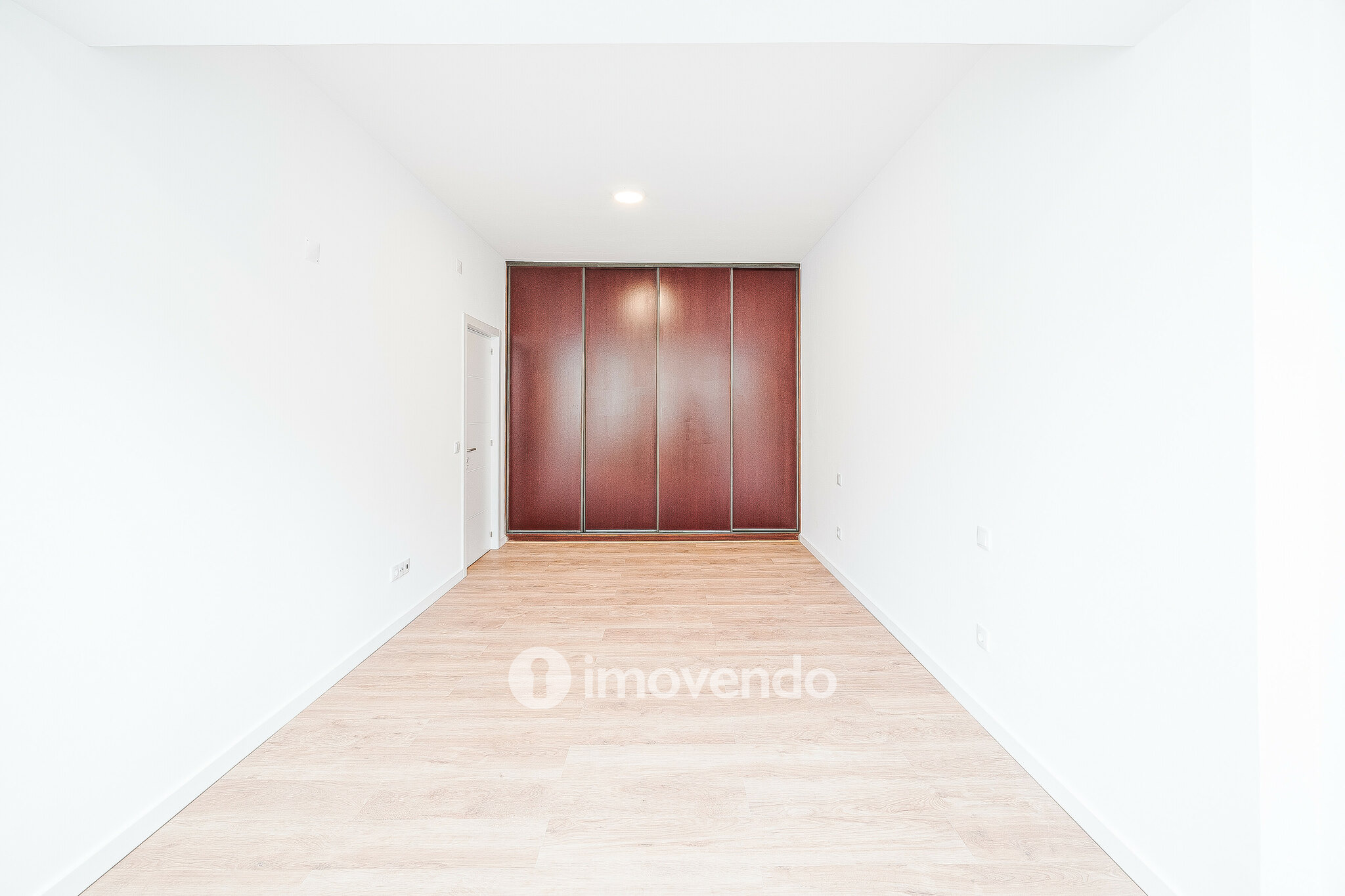 Apartamento T1 totalmente remodelado em 2025, no Lumiar