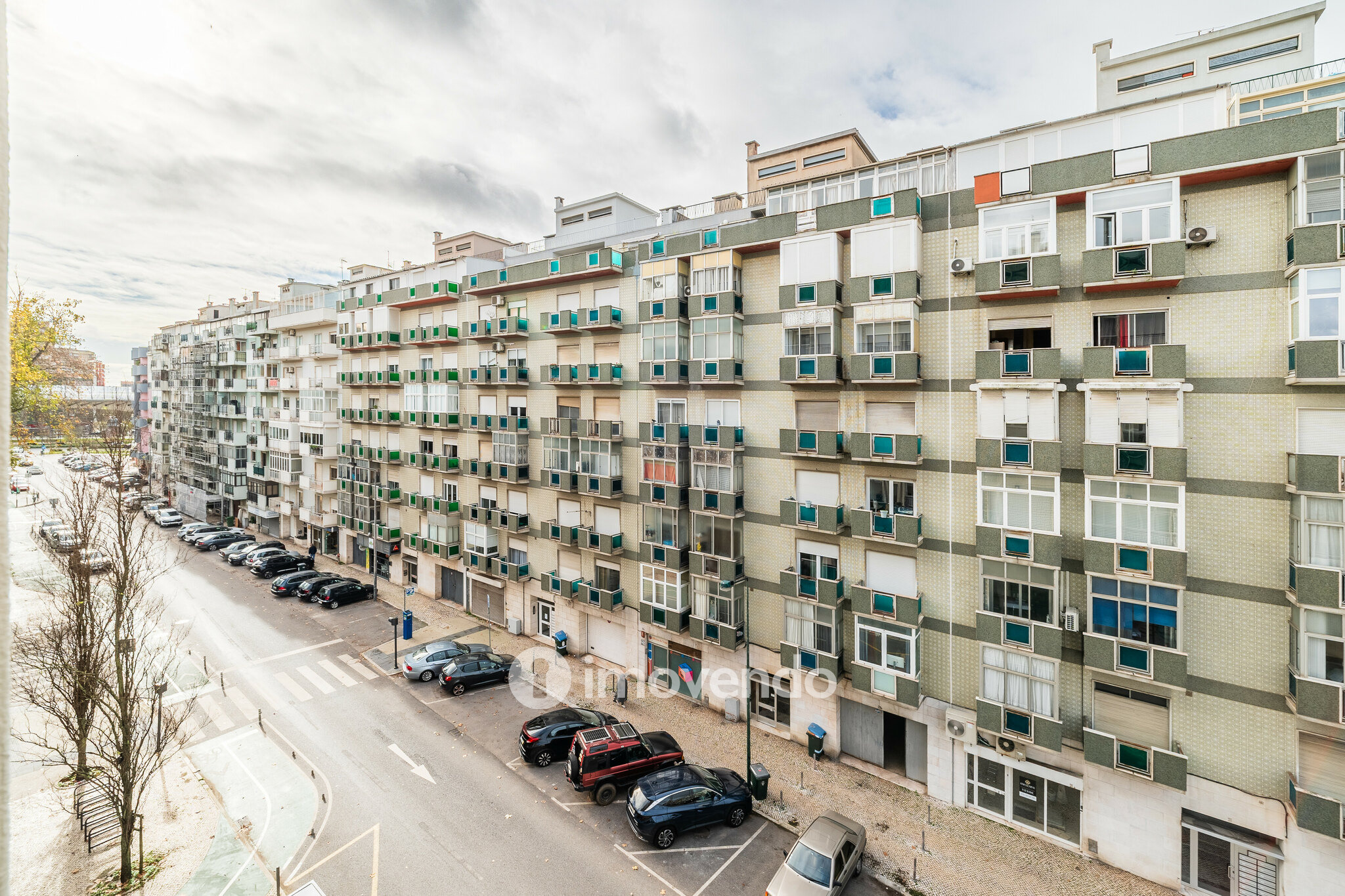 Apartamento T1 totalmente remodelado em 2025, no Lumiar