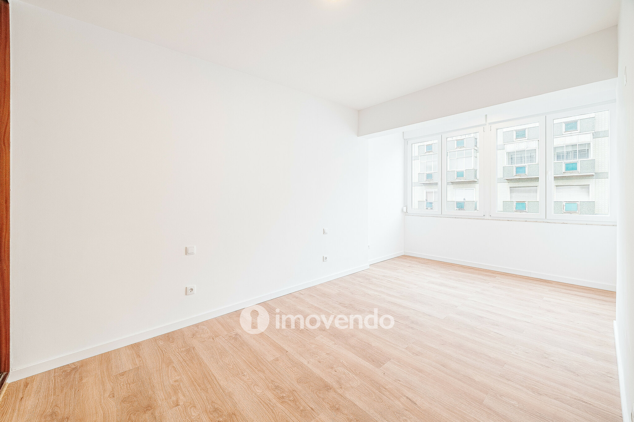 Apartamento T1 totalmente remodelado em 2025, no Lumiar