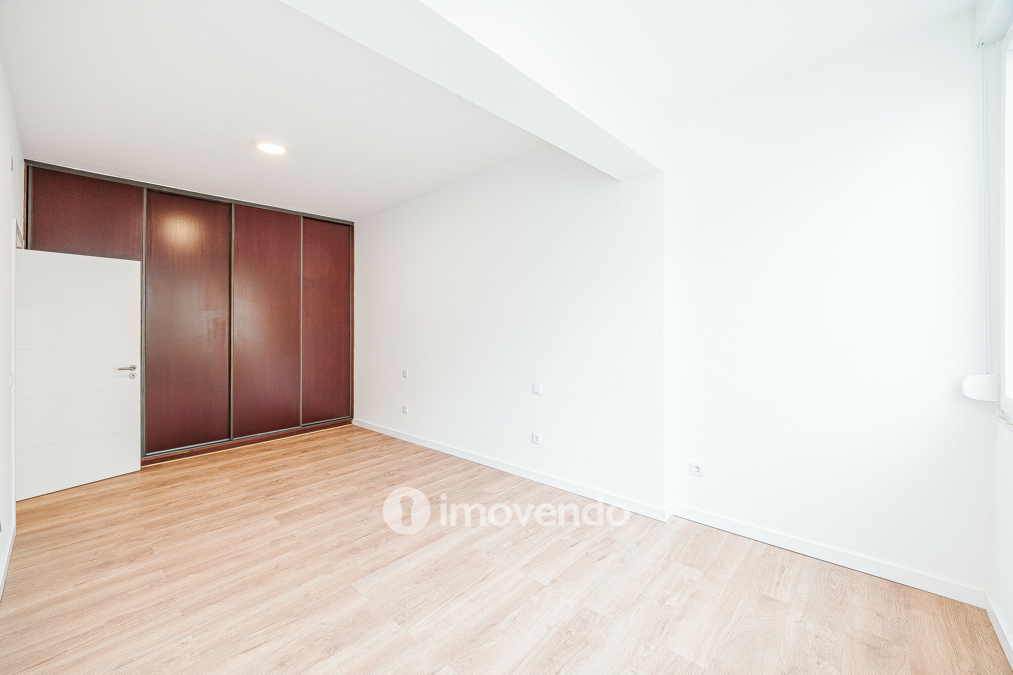 Apartamento T1 totalmente remodelado em 2025, no Lumiar