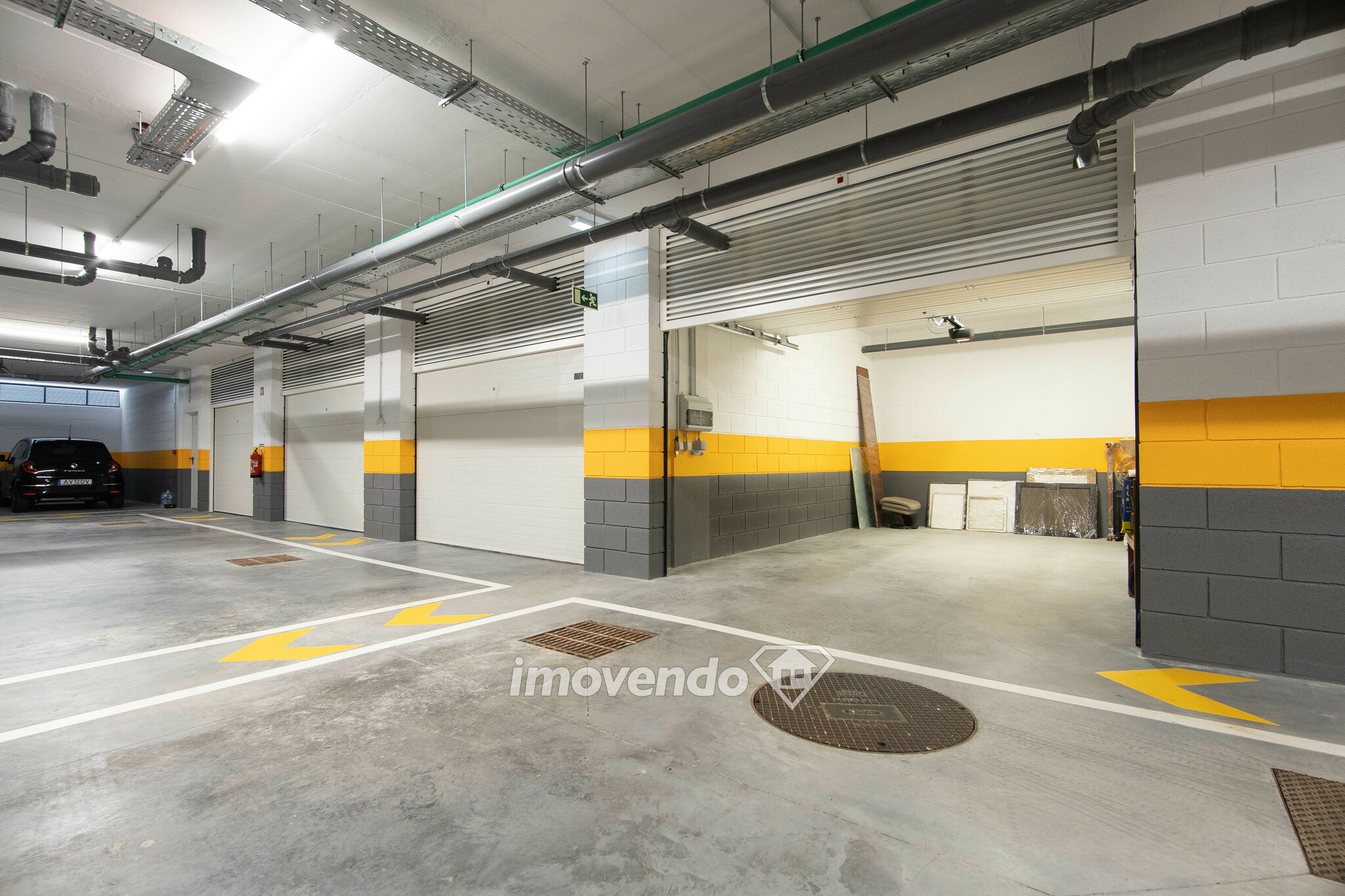 Apartamento T2 novo e exclusivo, com garagem, em Moreira, Maia