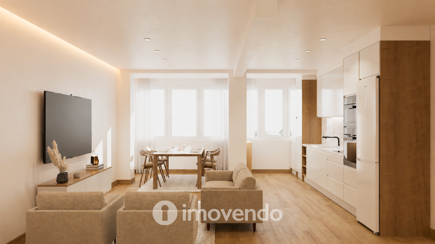 Apartamento T4, totalmente remodelado e cozinha equipada, em Almada
