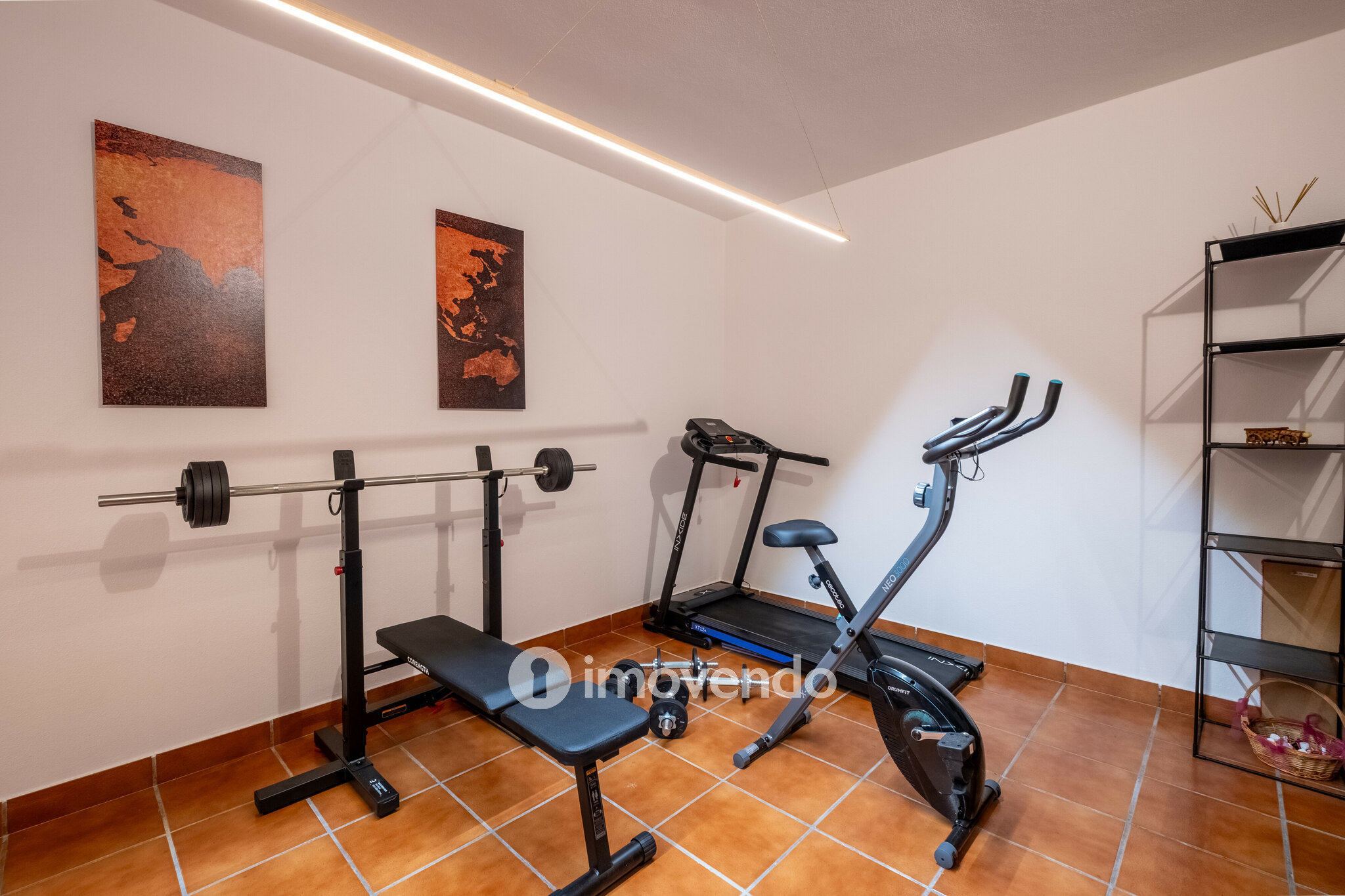 Moradia T3 mobilada e equipada, com garagem e jardim, na Mealhada