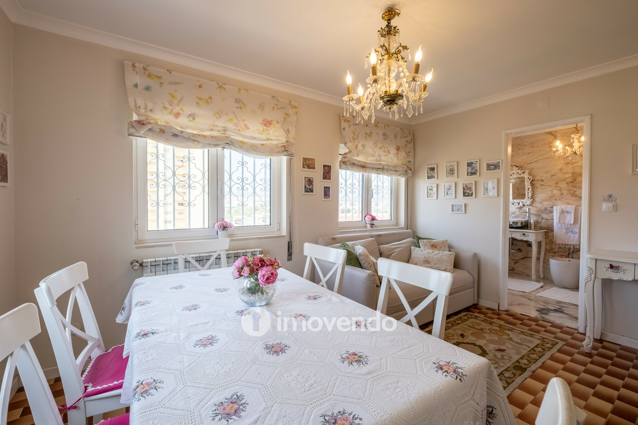 Moradia T6+1, a 1 km da Praia, mobilada e equipada, na Figueira da Foz