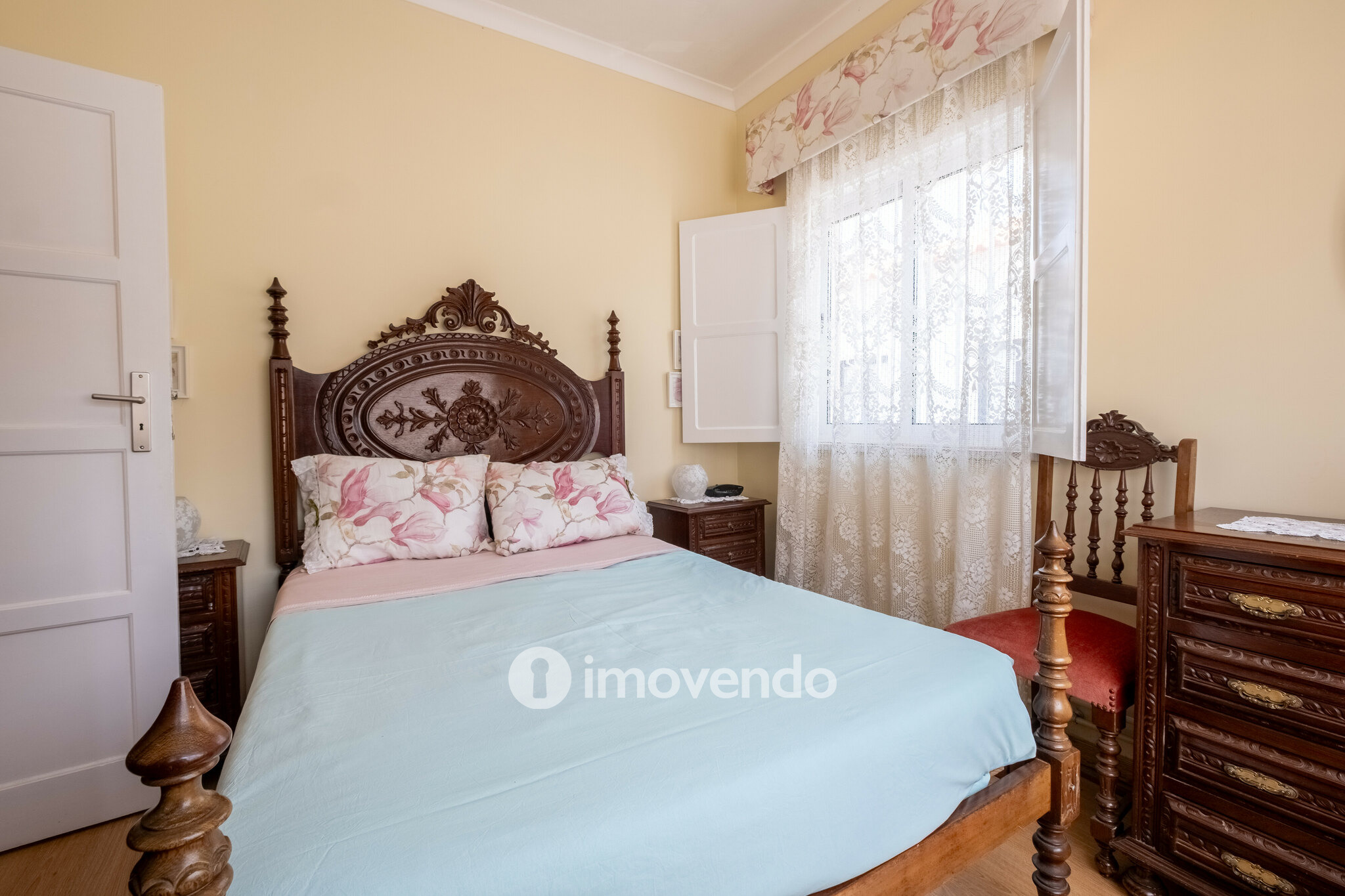 Moradia T6+1, a 1 km da Praia, mobilada e equipada, na Figueira da Foz