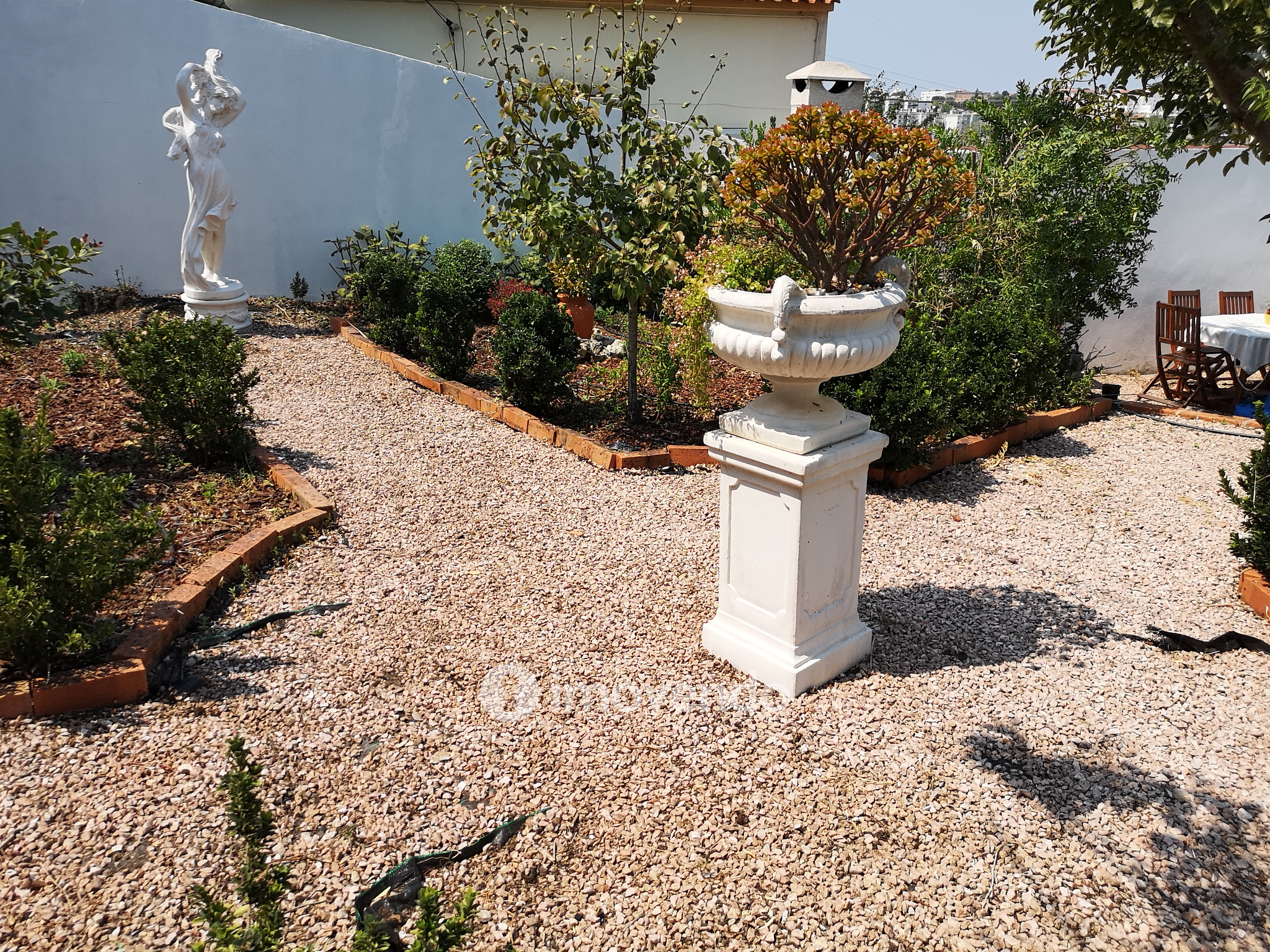 Moradia T6+1, a 1 km da Praia, mobilada e equipada, na Figueira da Foz