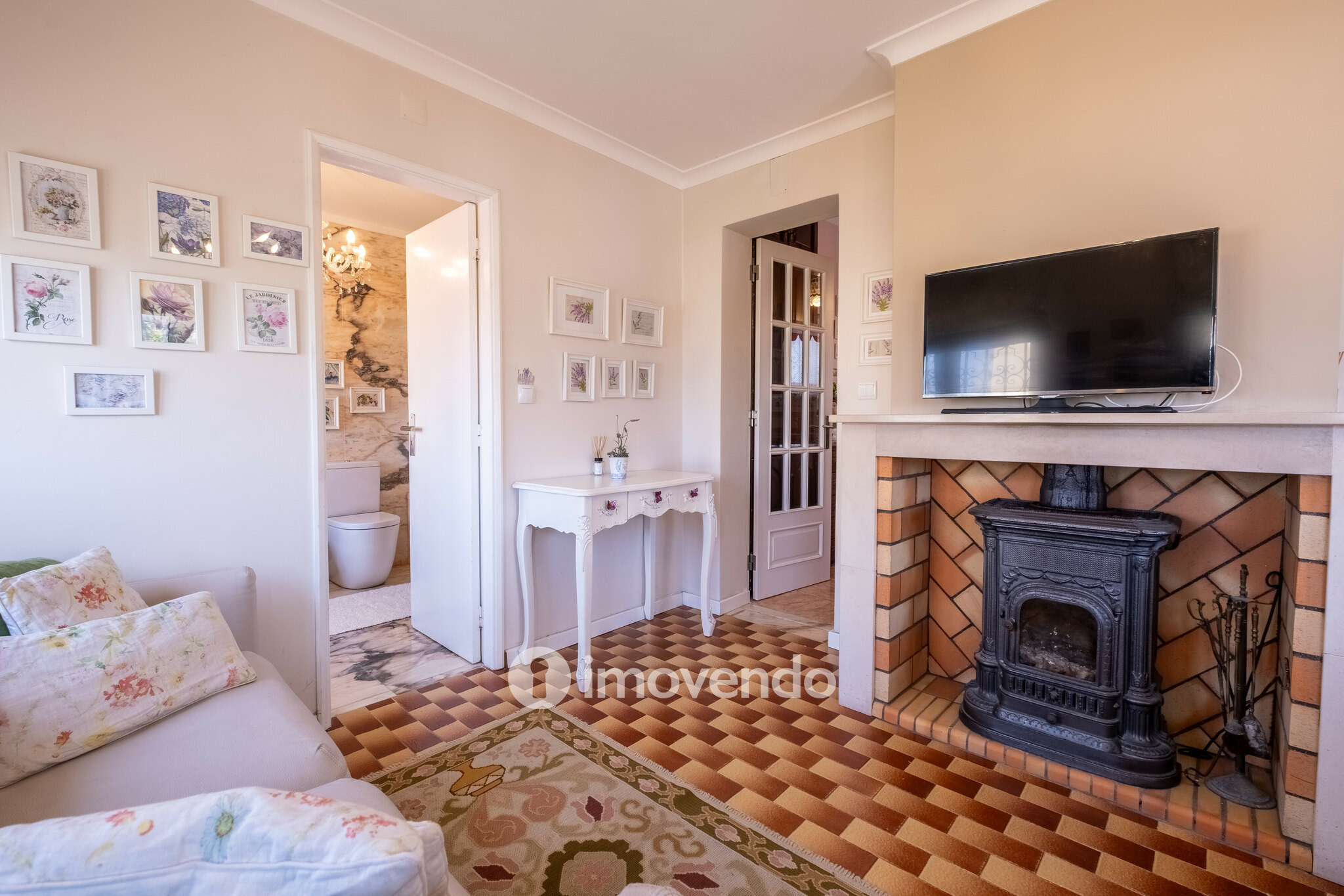 Moradia T6+1, a 1 km da Praia, mobilada e equipada, na Figueira da Foz