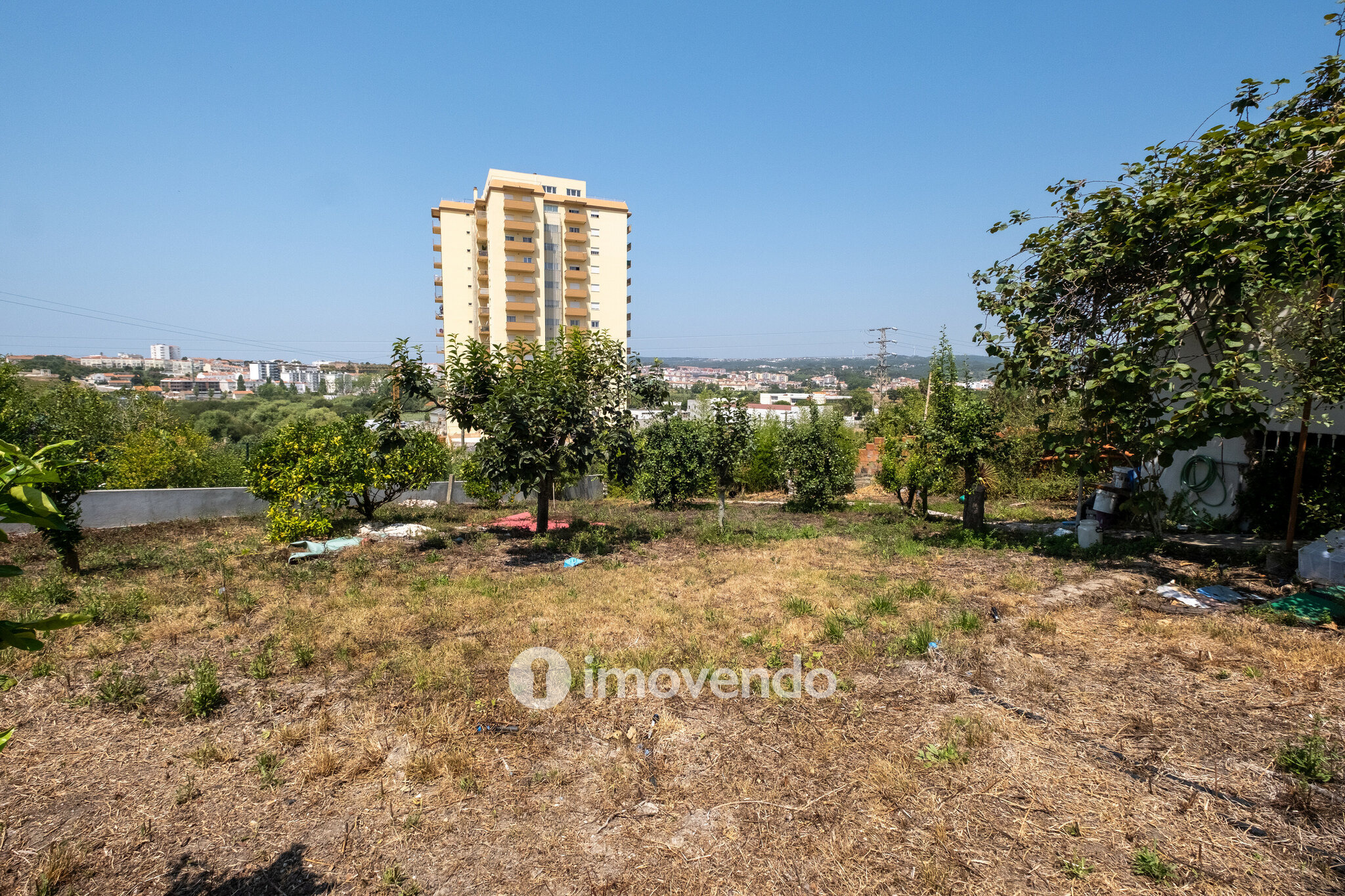 Moradia T6+1, a 1 km da Praia, mobilada e equipada, na Figueira da Foz