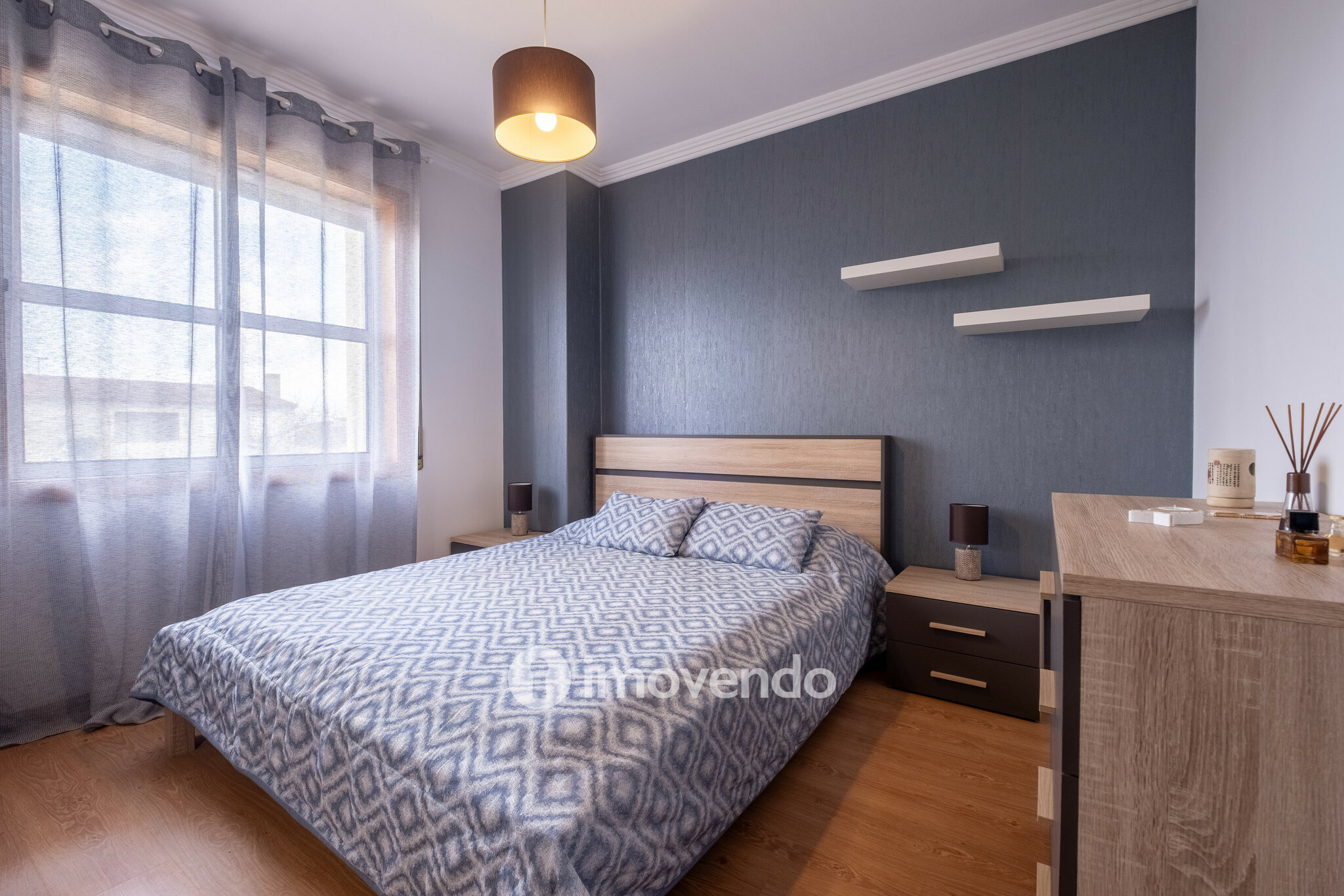 Moradia T3 mobilada e equipada, com garagem e jardim, na Mealhada