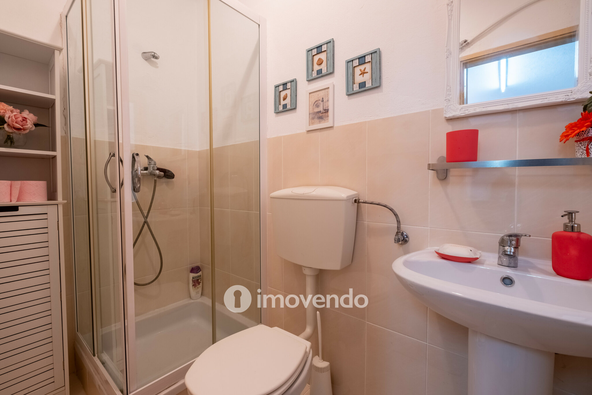 Moradia T6+1, a 1 km da Praia, mobilada e equipada, na Figueira da Foz