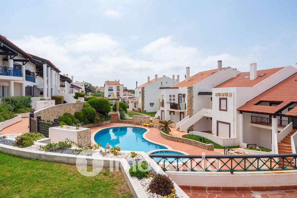 Apartamento T2 em São Martinho Porto, São Martinho Porto com 0 m<sup>2</sup> por 365.000