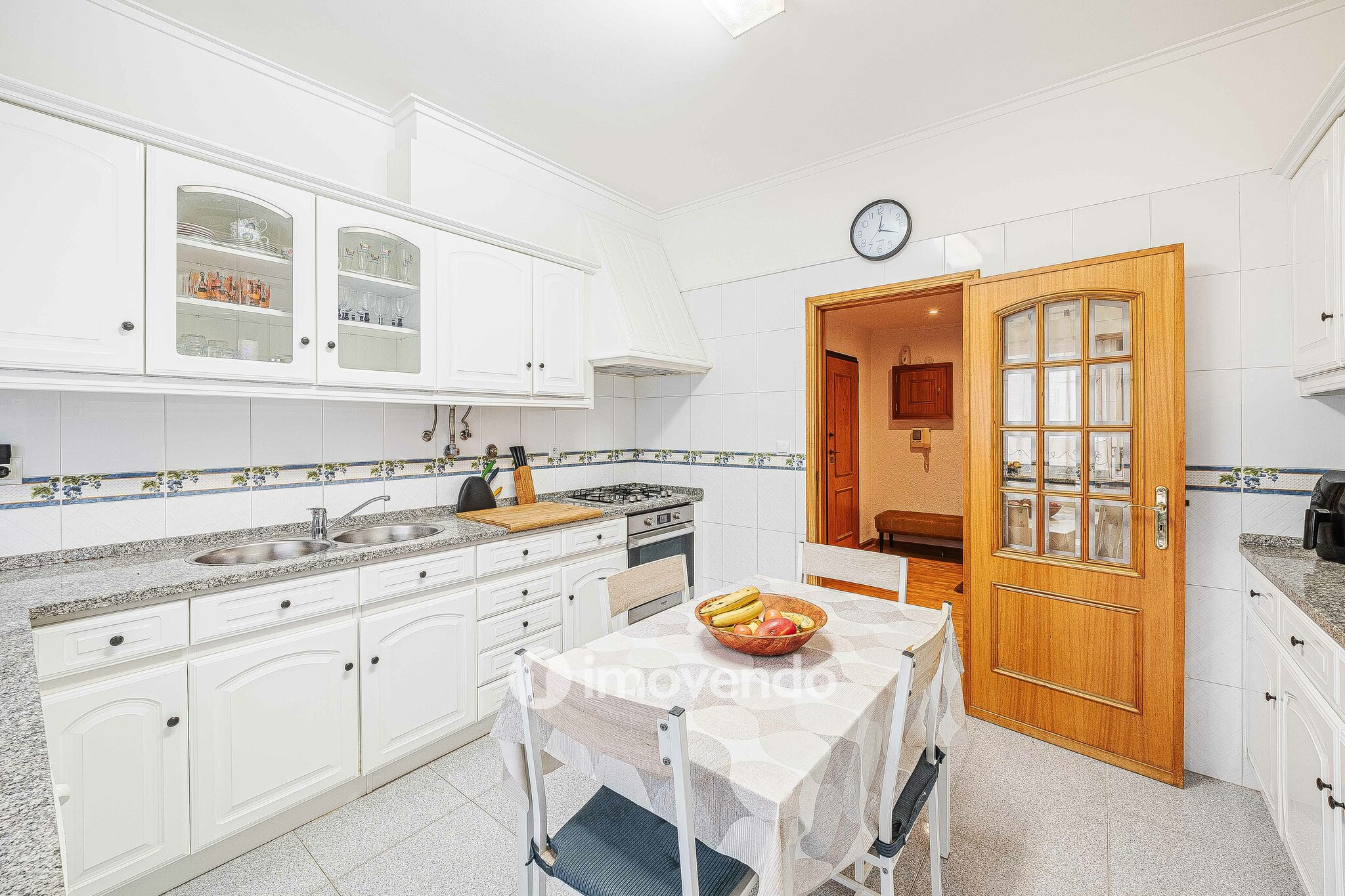 Apartamento T3 exclusivo, com garagem e arrecadação, em Vale Mourão