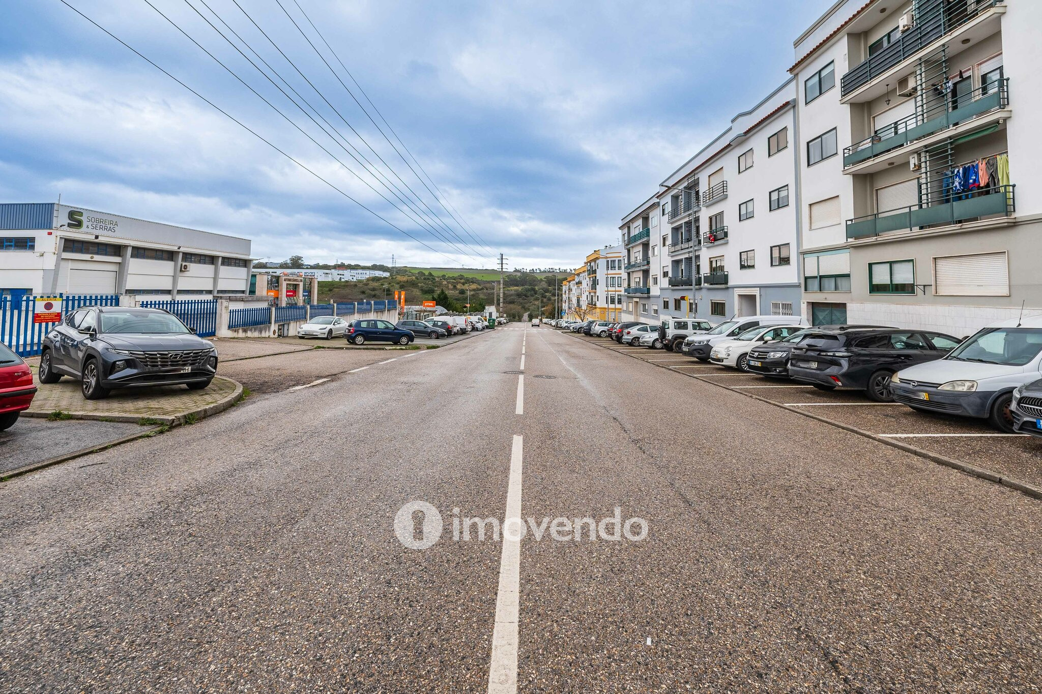 Apartamento T3 exclusivo, com garagem e arrecadação, em Vale Mourão