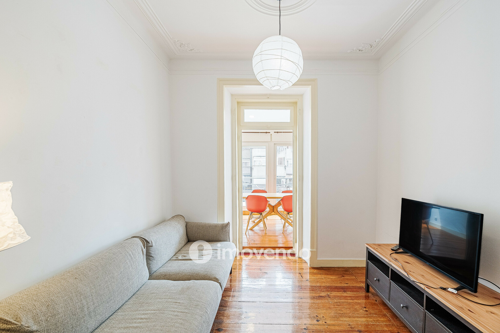 Apartamento T3 remodelado, mobilado e com cozinha equipada, Lisboa