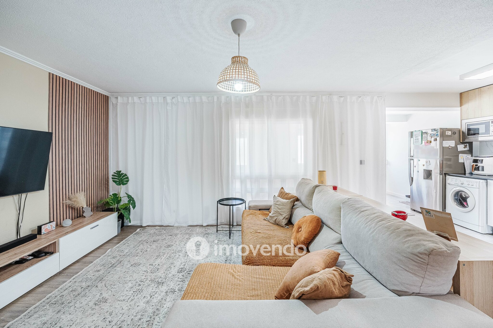 Apartamento T2 totalmente remodelado, em Marvila