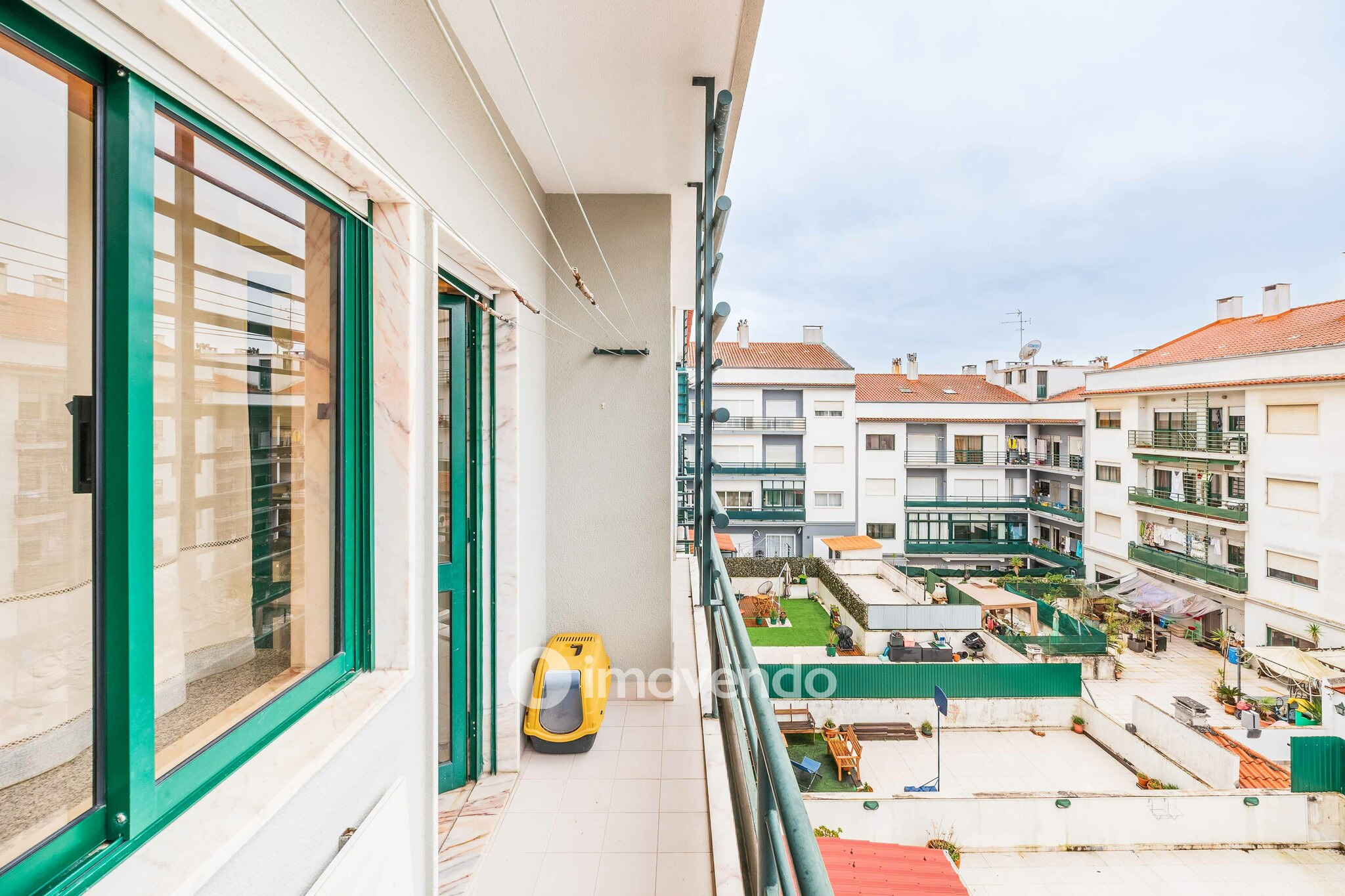 Apartamento T3 exclusivo, com garagem e arrecadação, em Vale Mourão