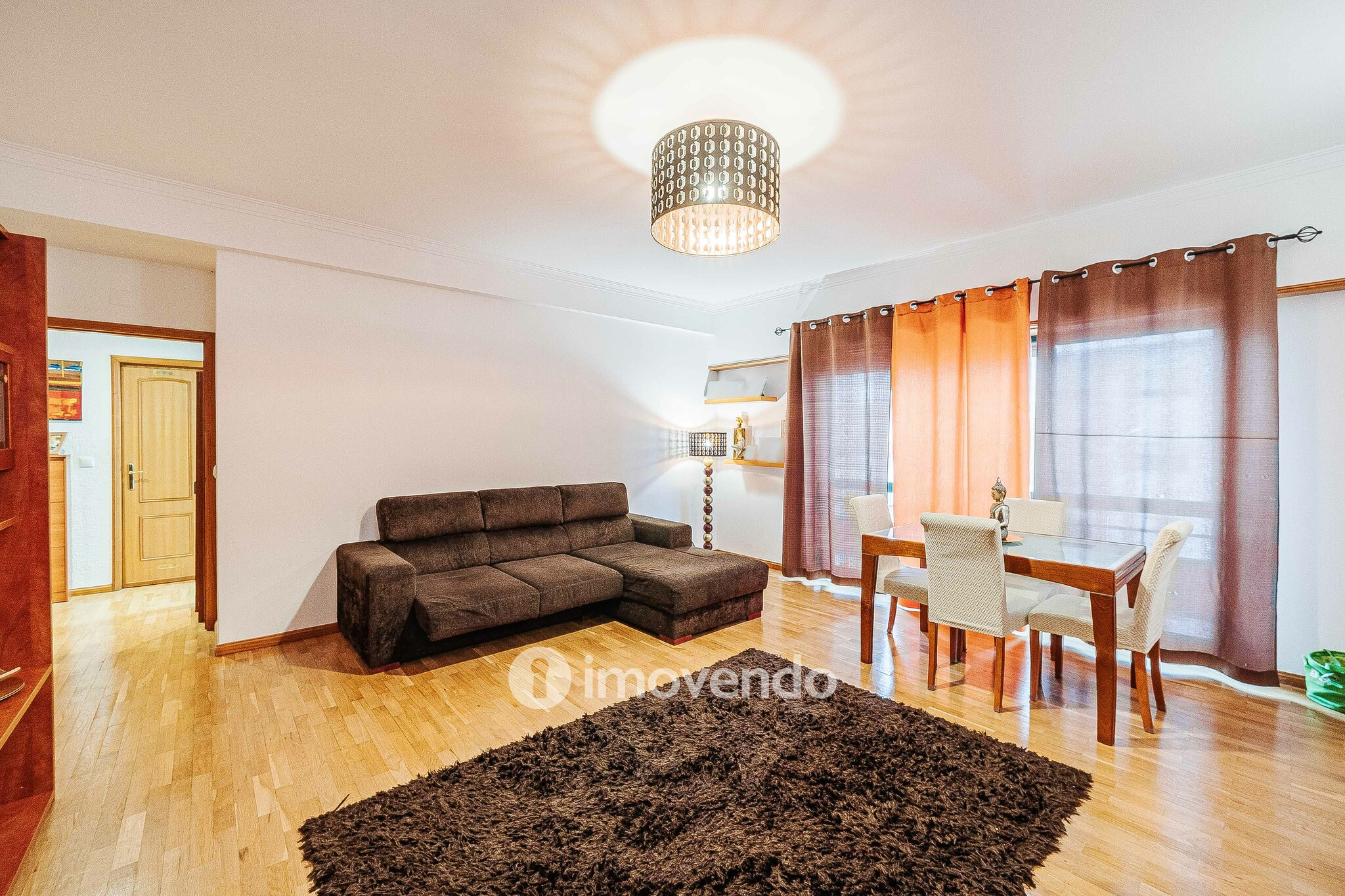 Apartamento T3 exclusivo, com garagem e arrecadação, em Vale Mourão