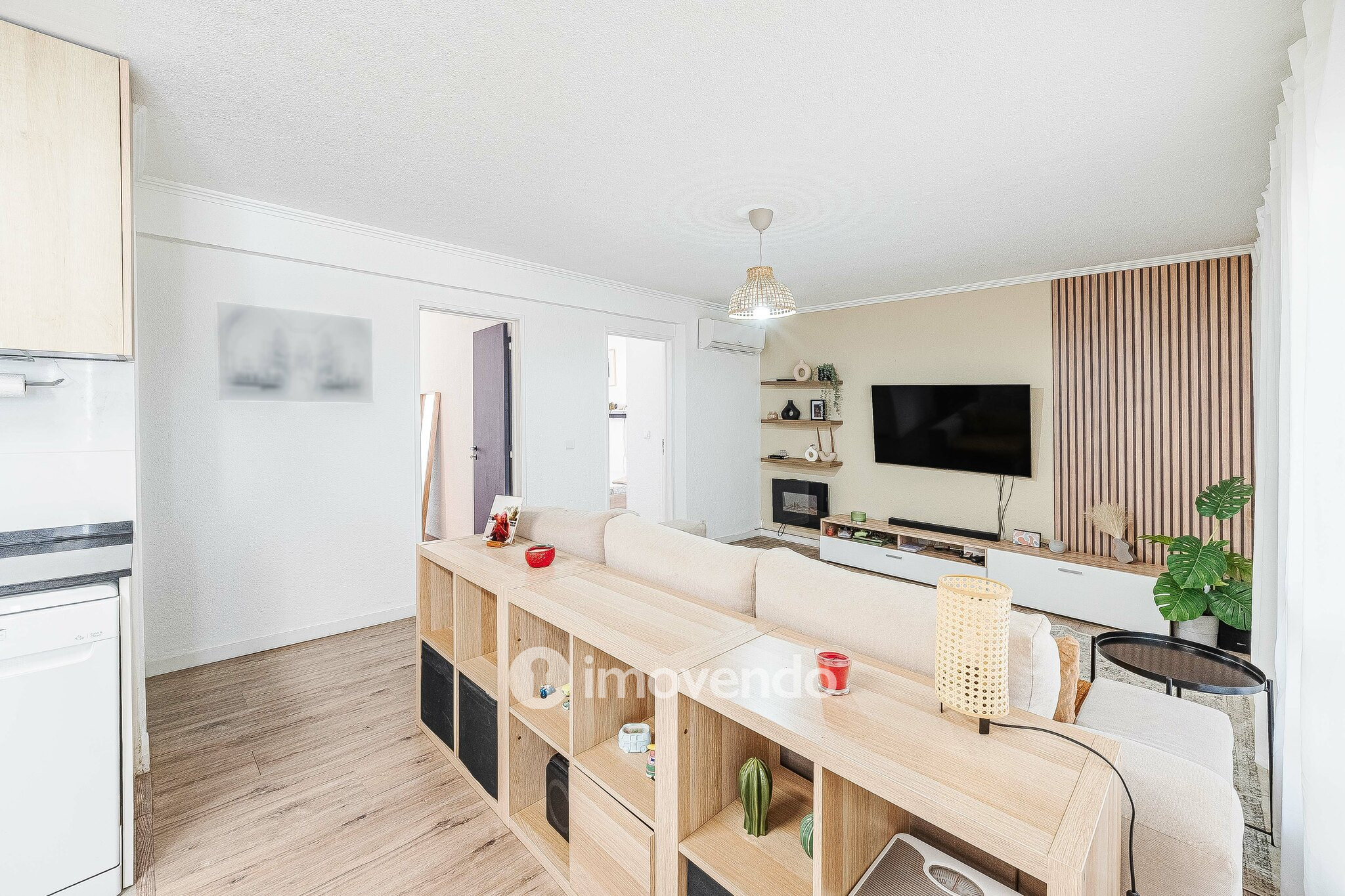 Apartamento T2 totalmente remodelado, em Marvila
