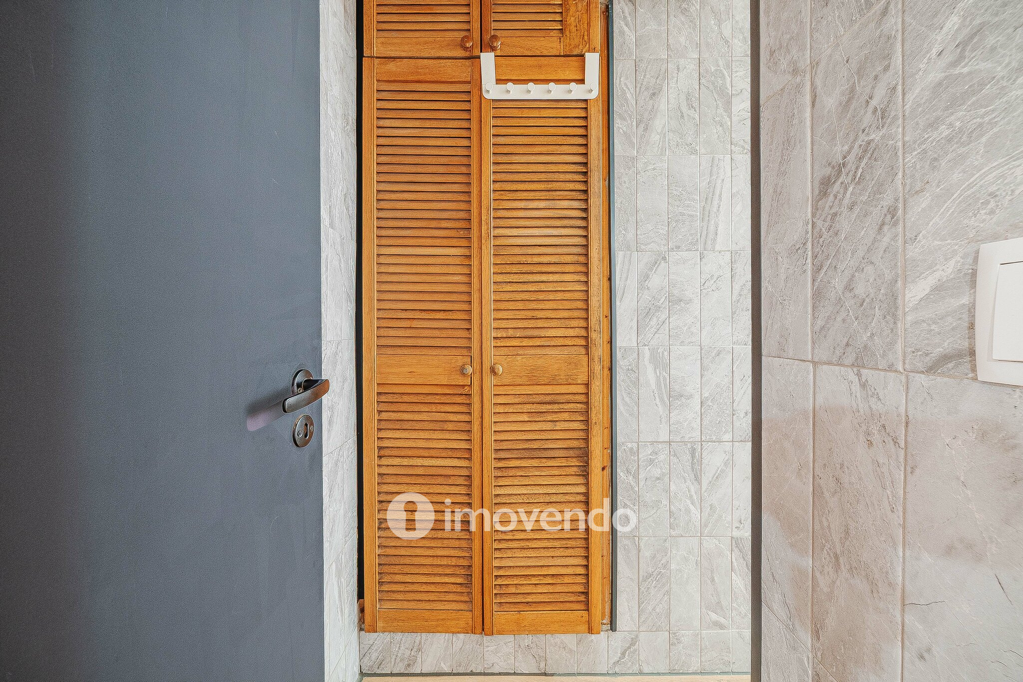 Apartamento T2 totalmente remodelado, em Marvila