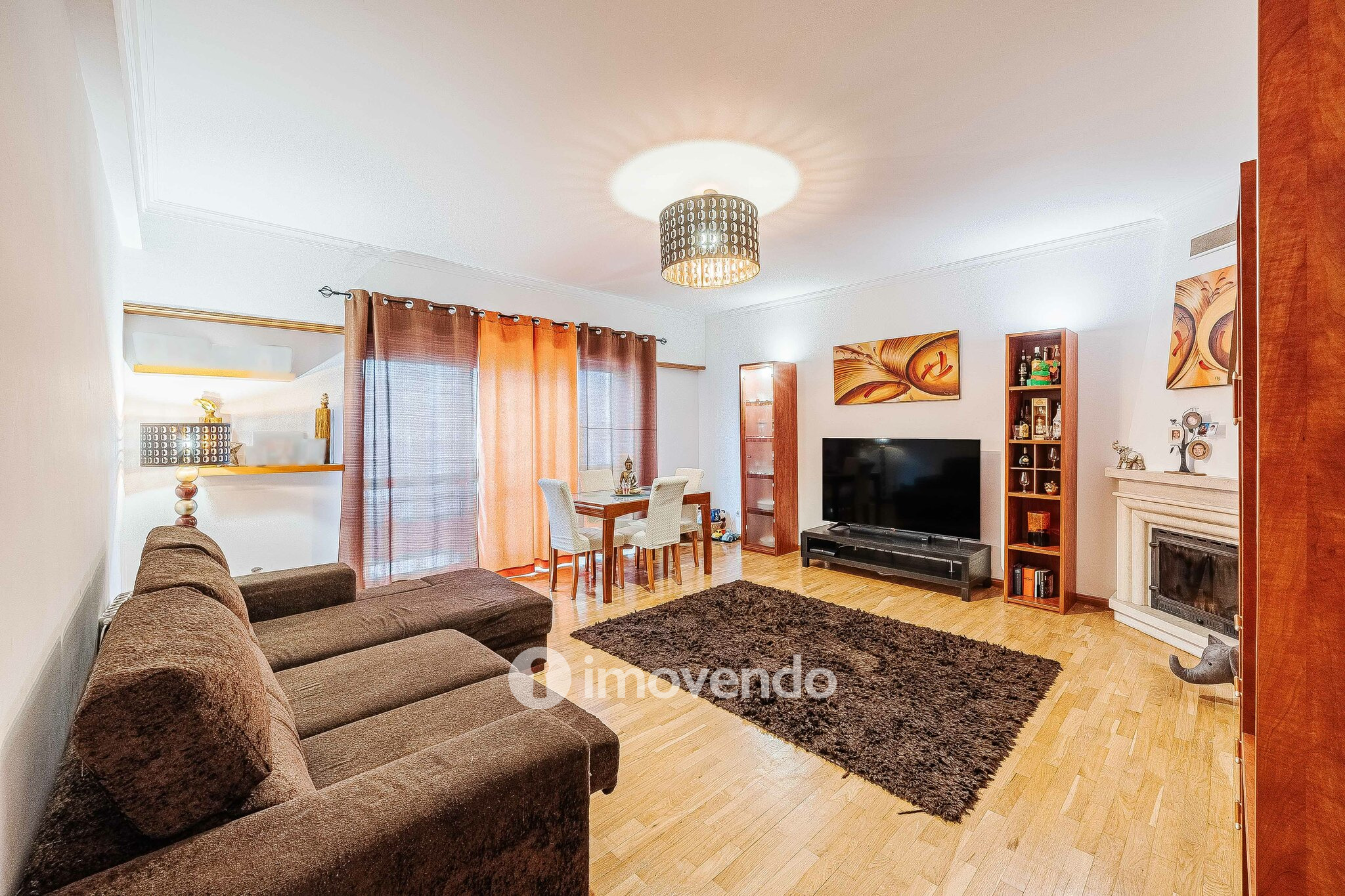 Apartamento T3 exclusivo, com garagem e arrecadação, em Vale Mourão