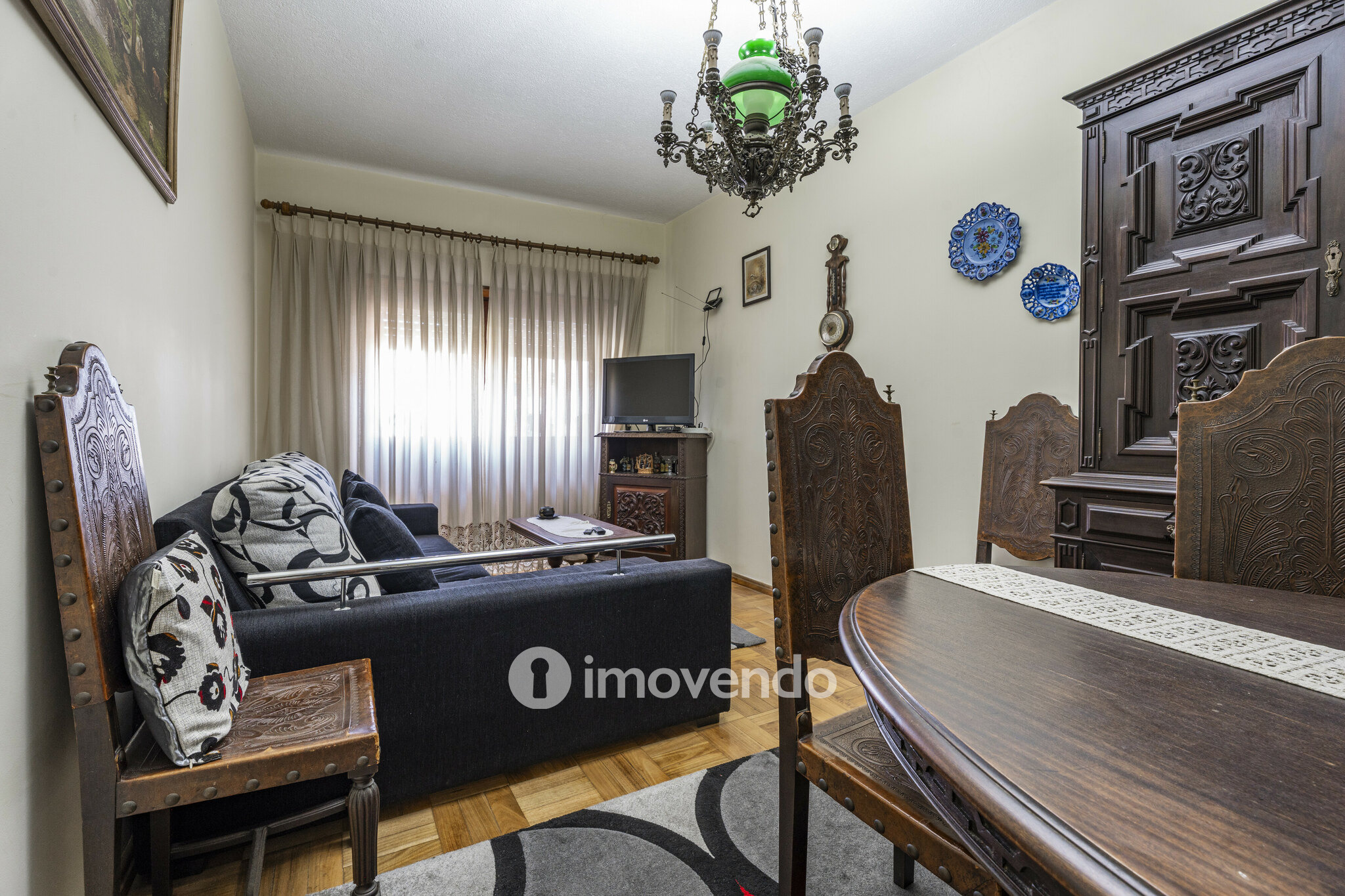 Apartamento T2+1, com áreas amplas e arrecadação, no centro de Braga