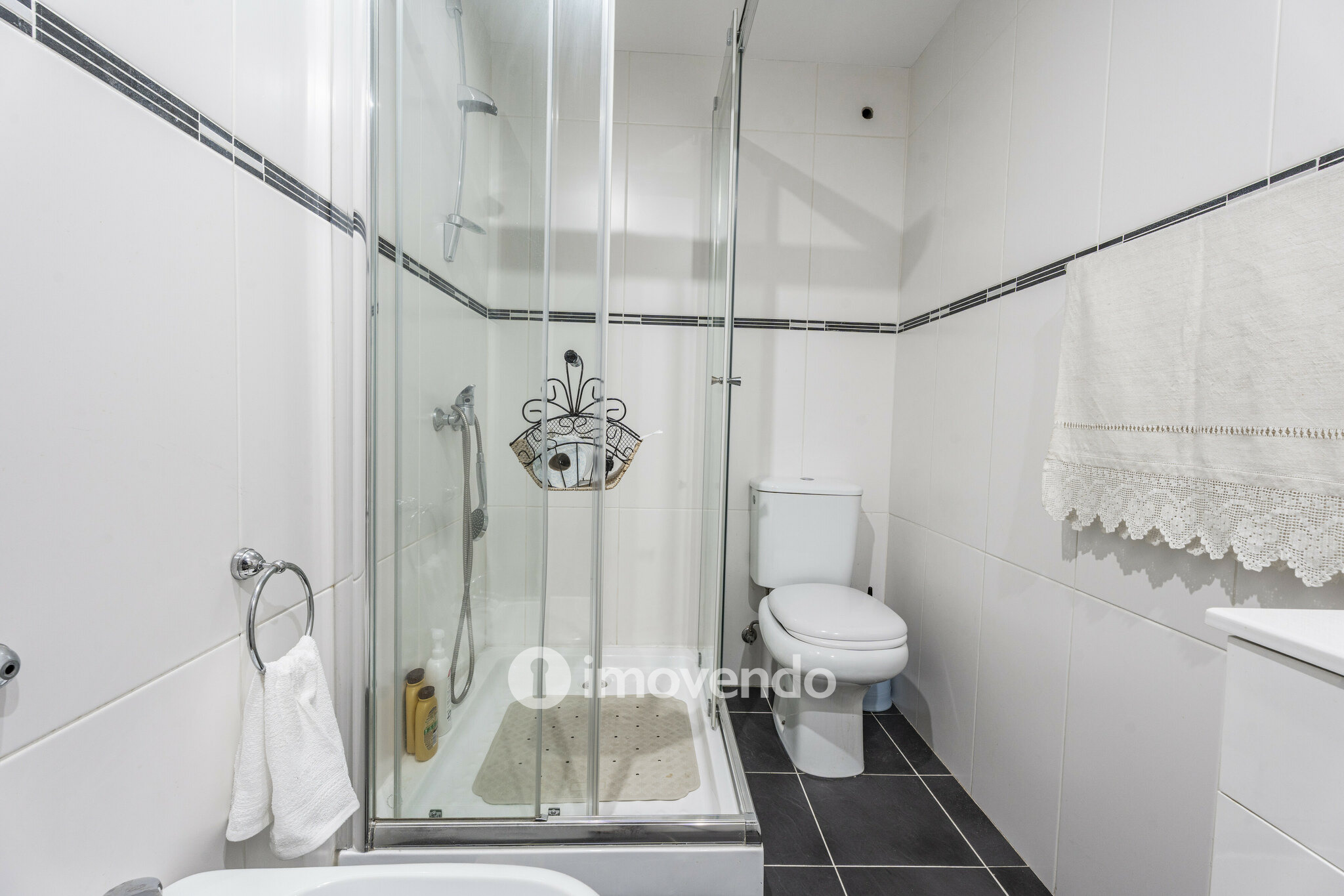 Apartamento T2+1, com áreas amplas e arrecadação, no centro de Braga